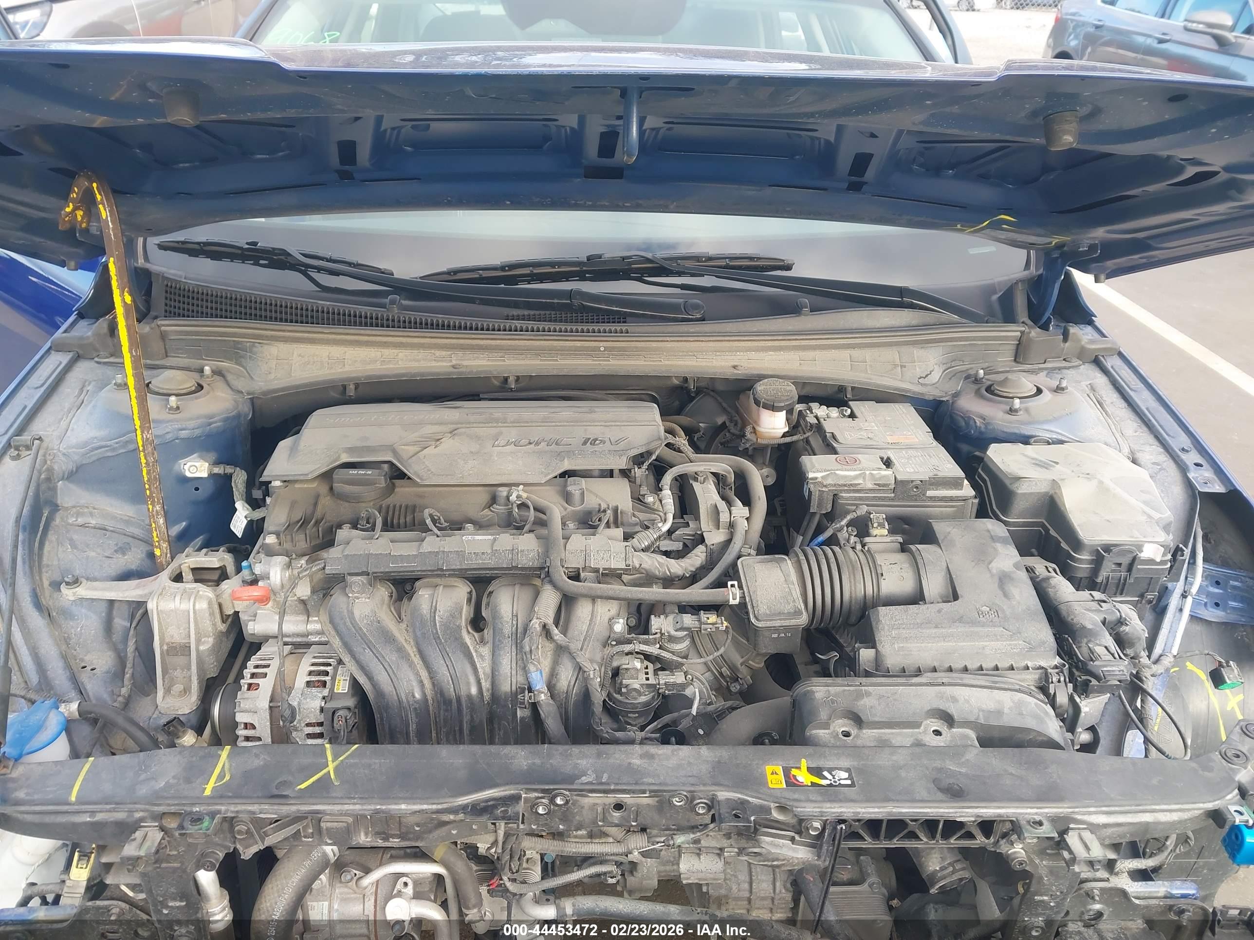 HYUNDAI ELANTRA image 10