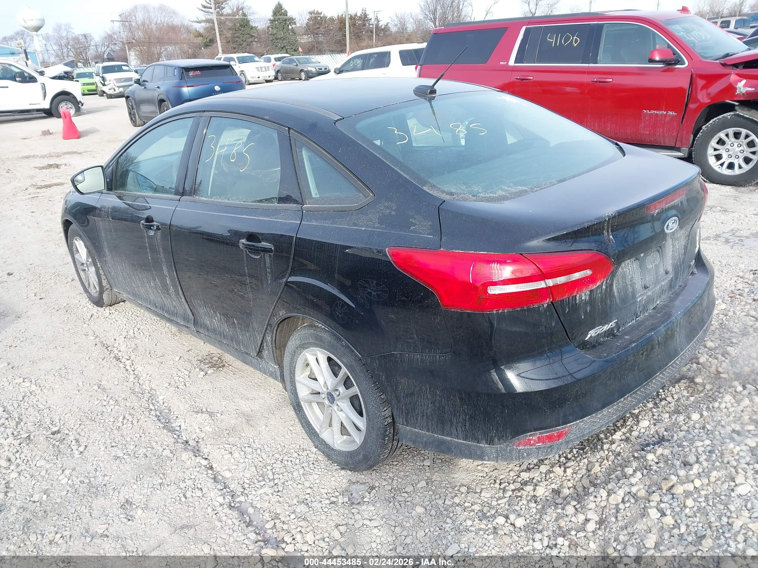 FORD FOCUS image 3