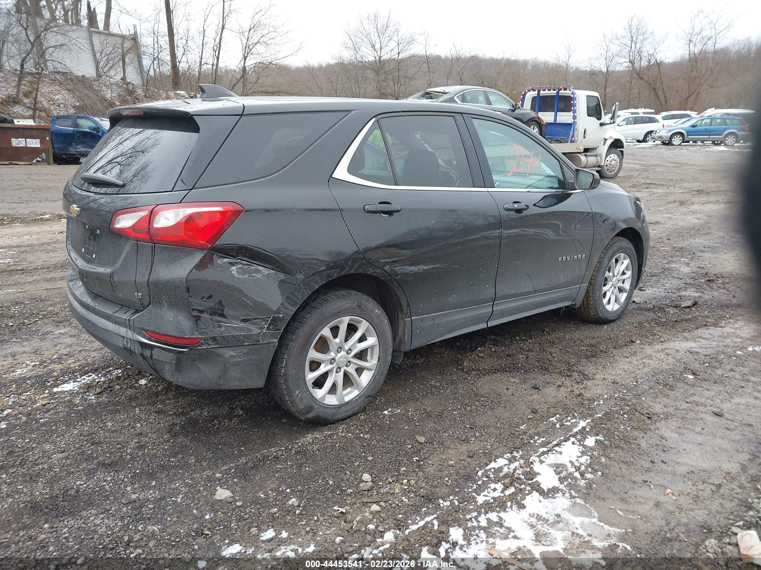 CHEVROLET EQUINOX image 4