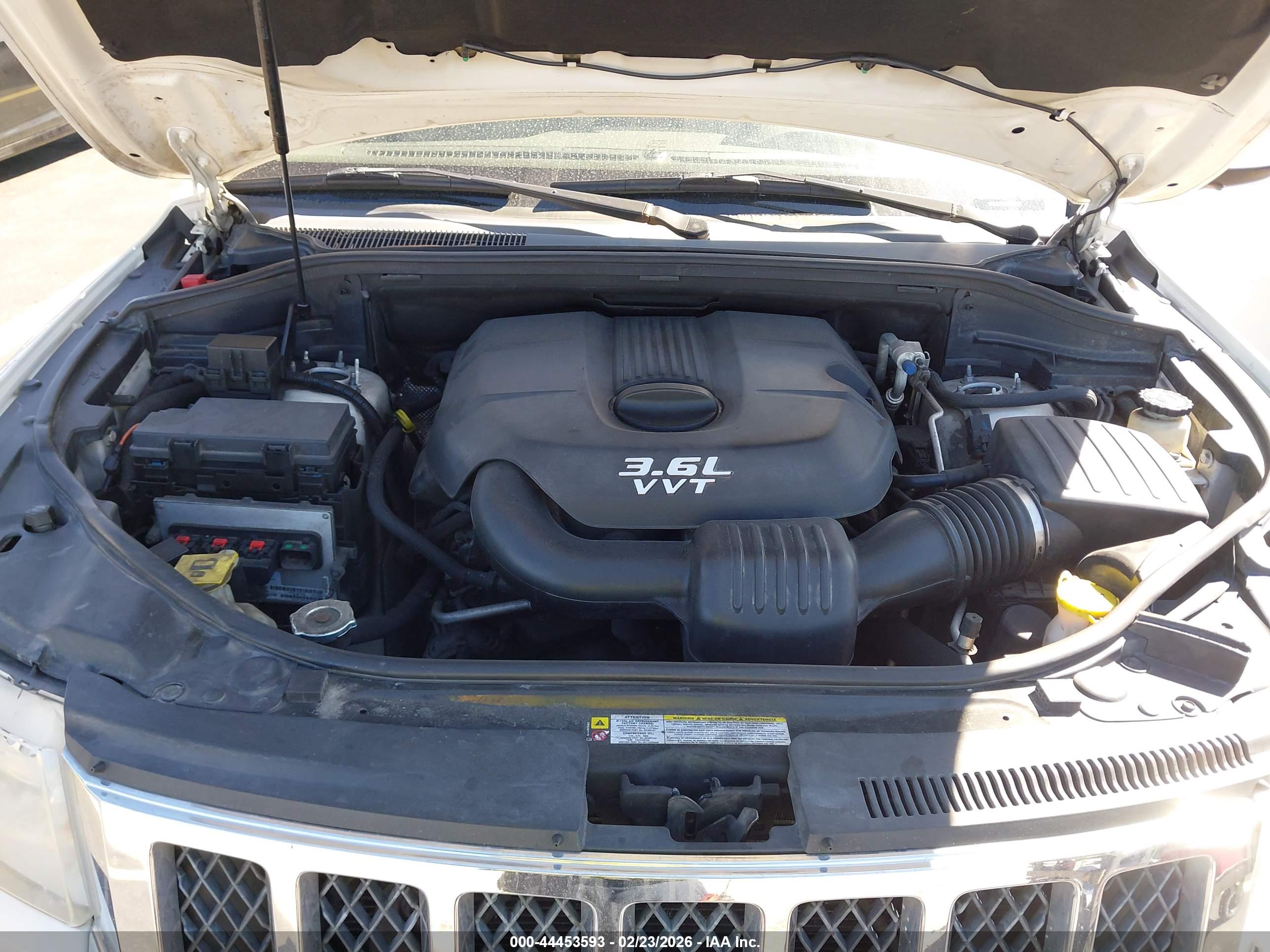 JEEP GRAND image 10