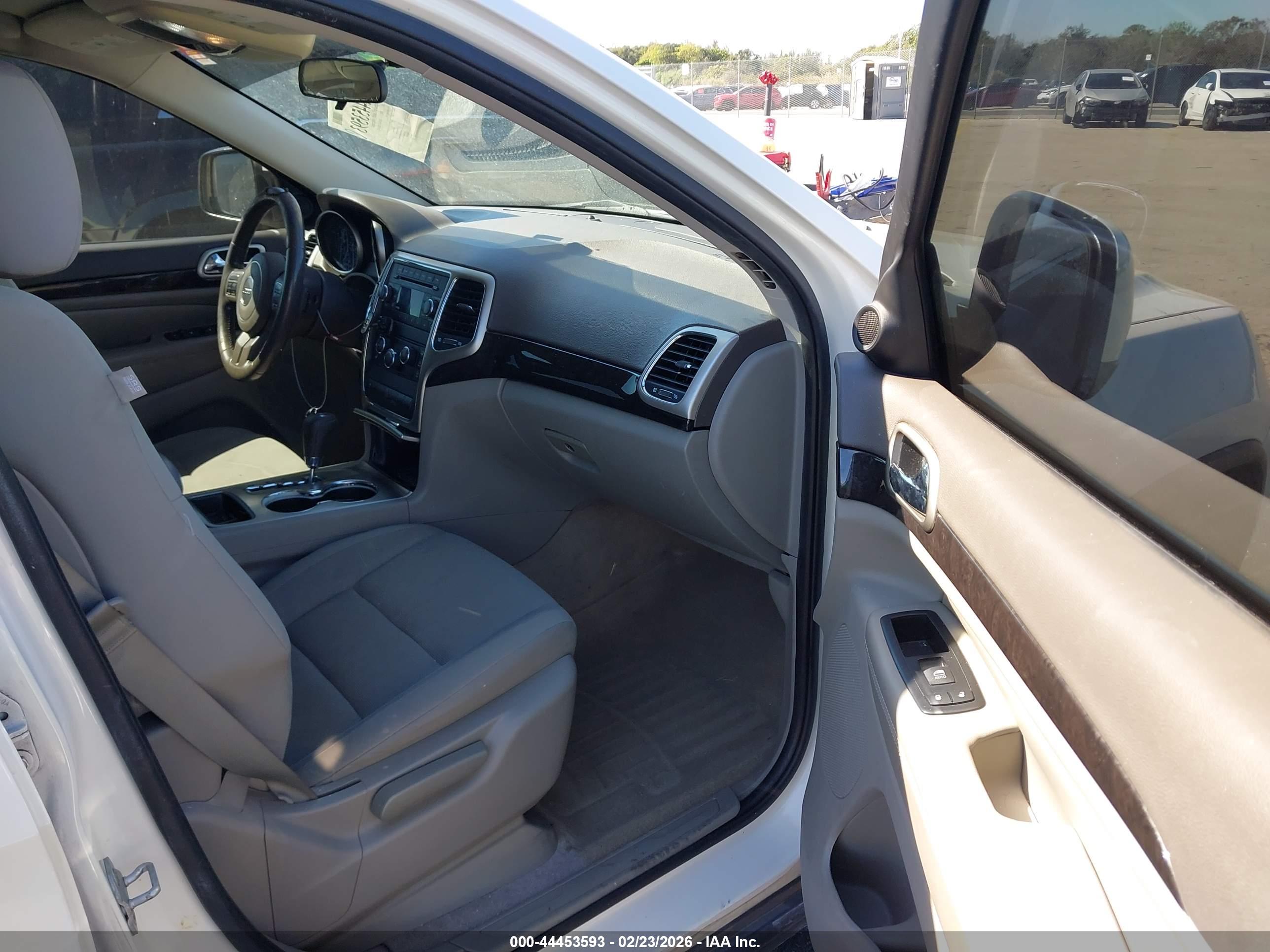 JEEP GRAND image 5