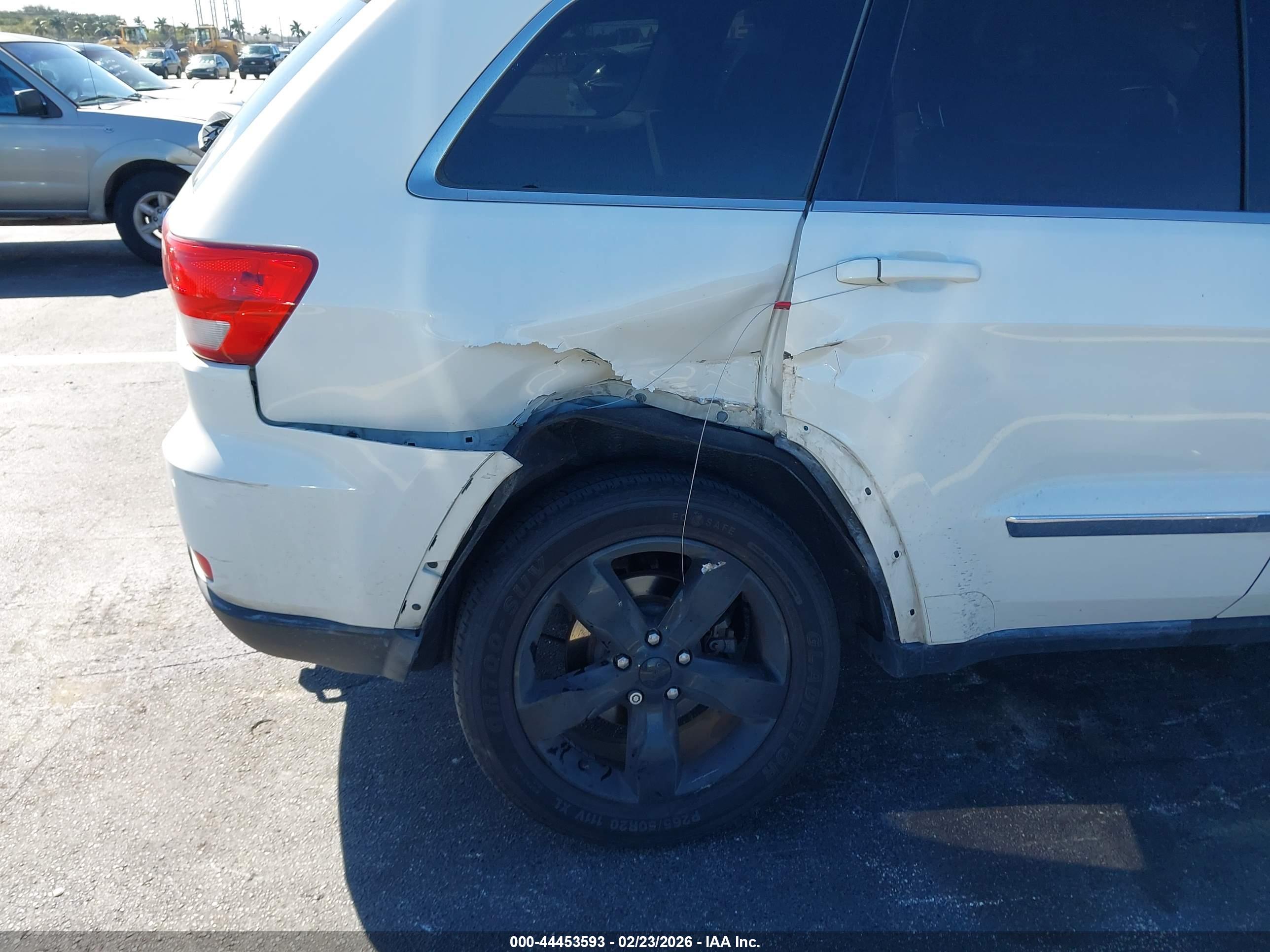 JEEP GRAND image 6