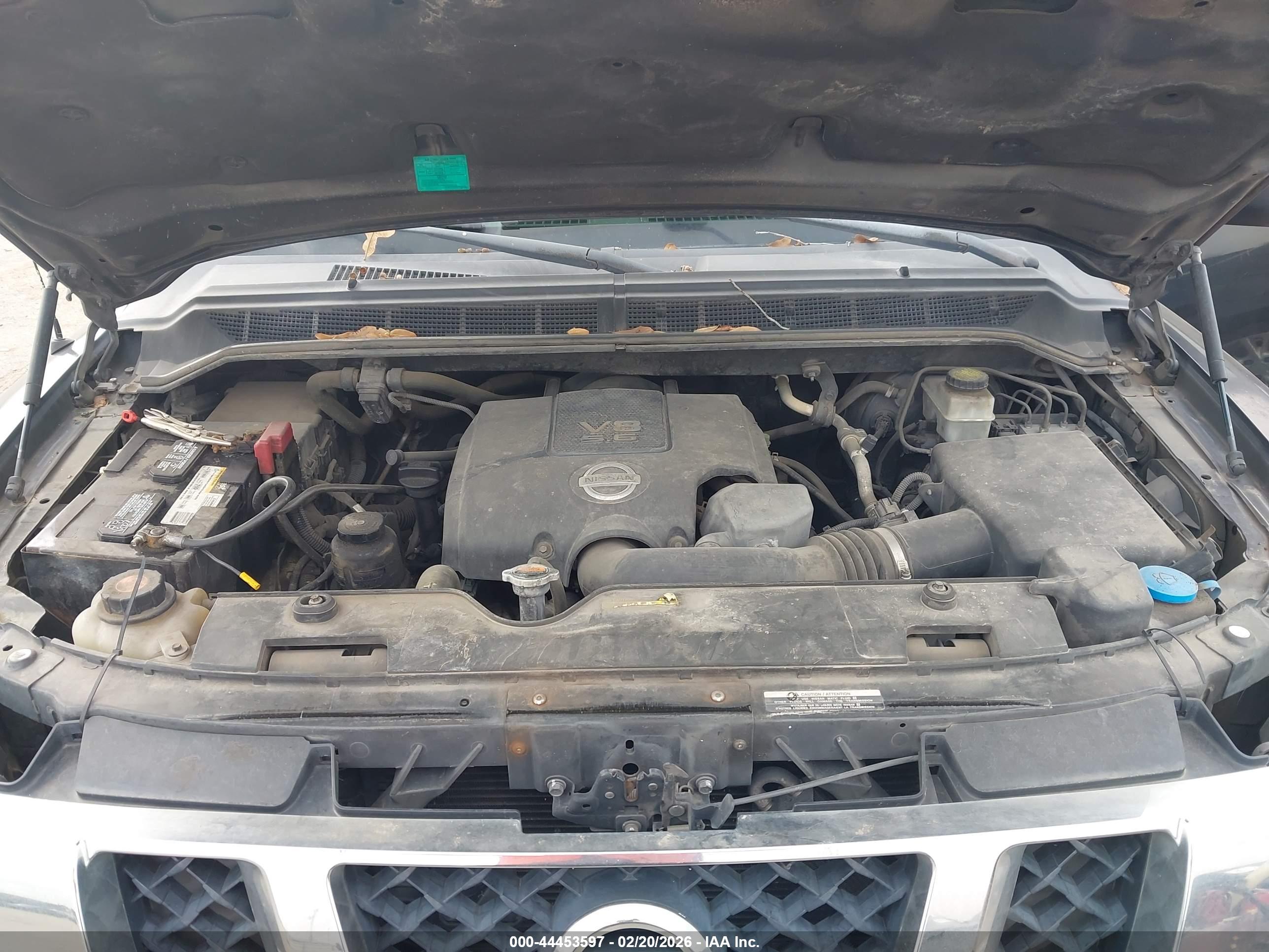 NISSAN TITAN image 10