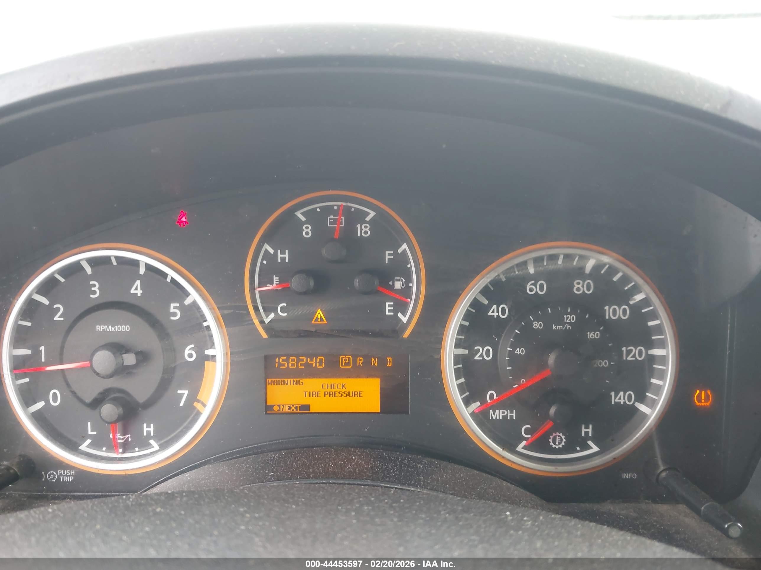 NISSAN TITAN image 7