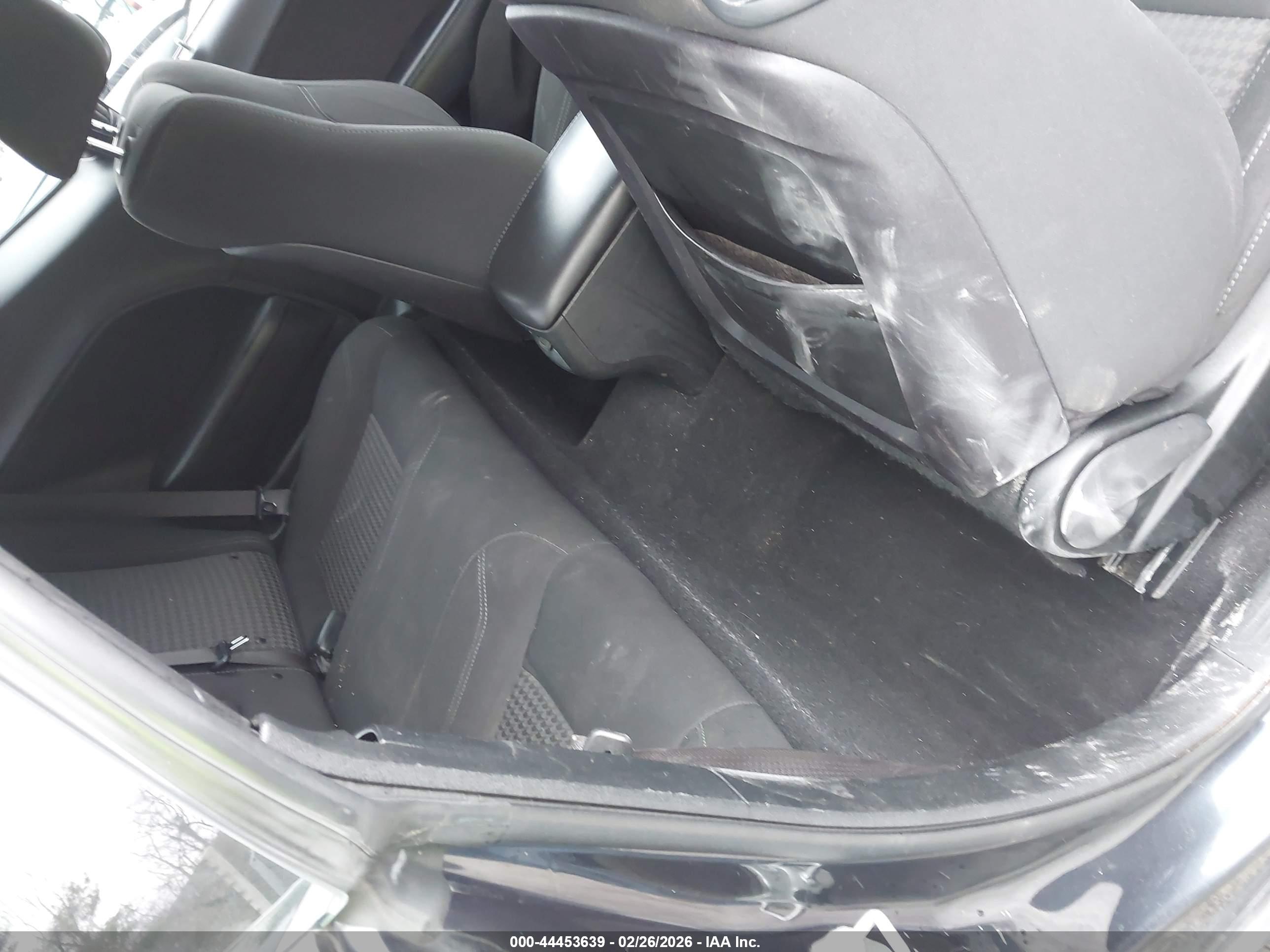 DODGE CHALLENGER image 8