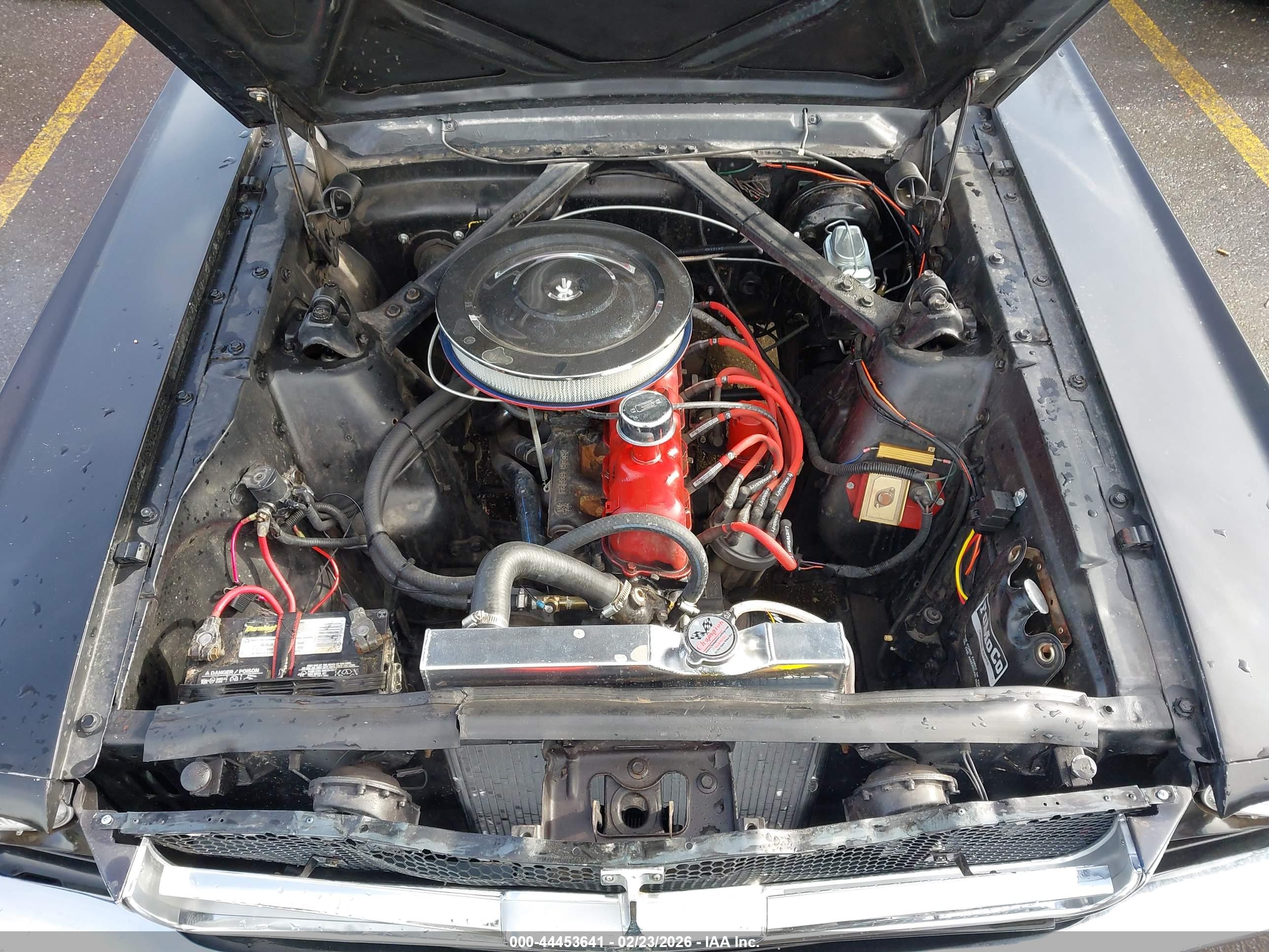 FORD MUSTANG image 10