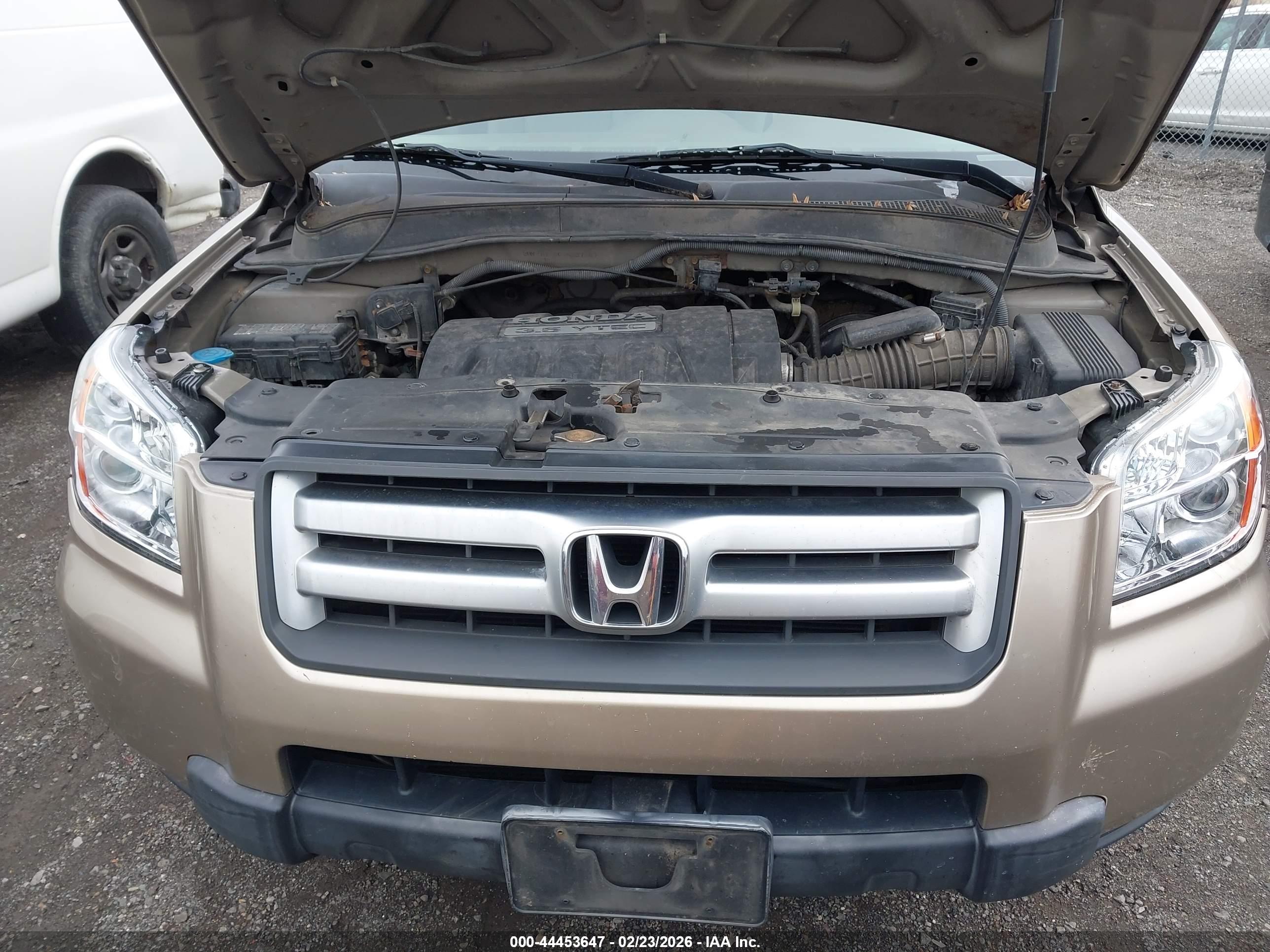 HONDA PILOT image 6