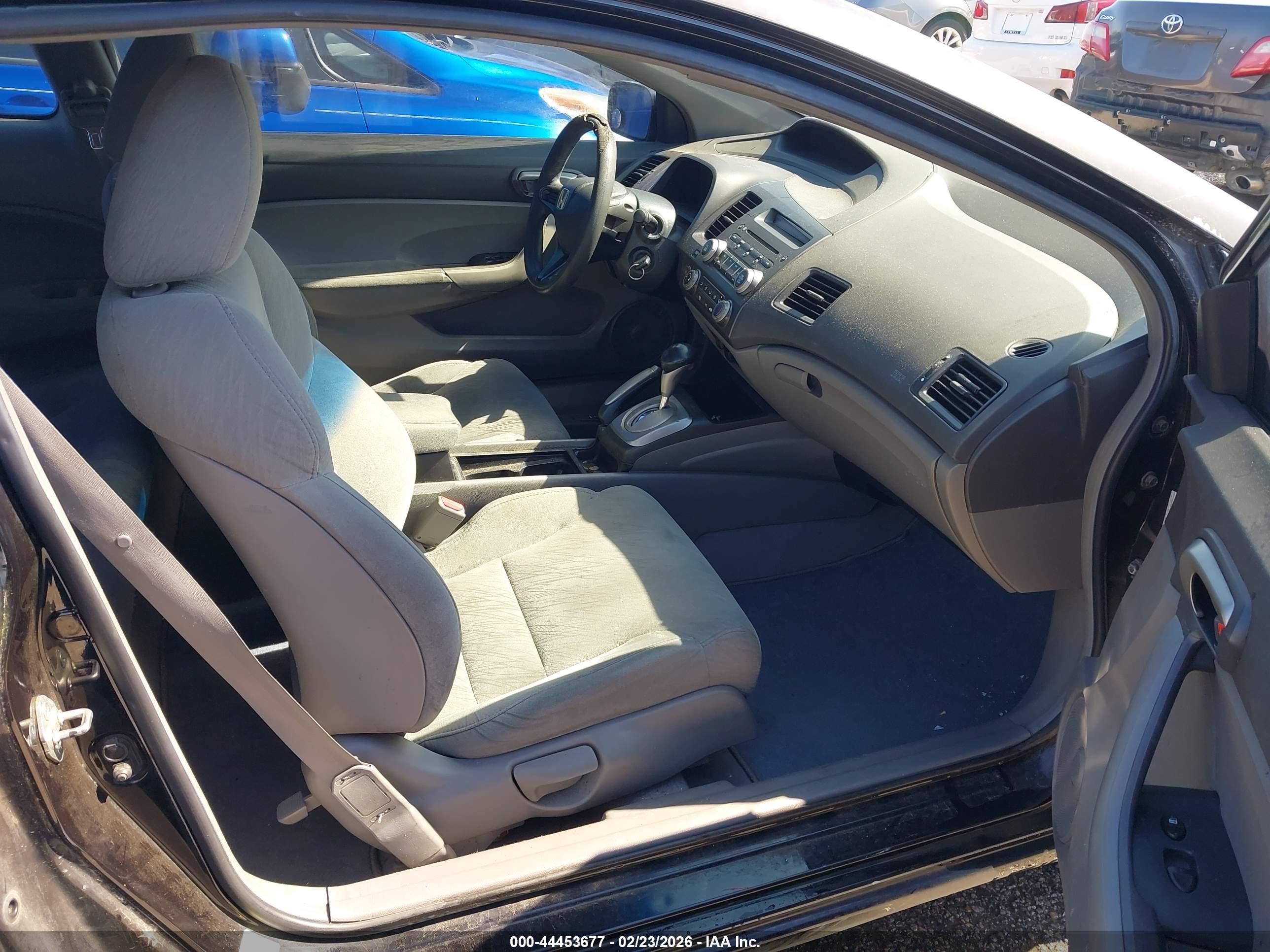 HONDA CIVIC image 5