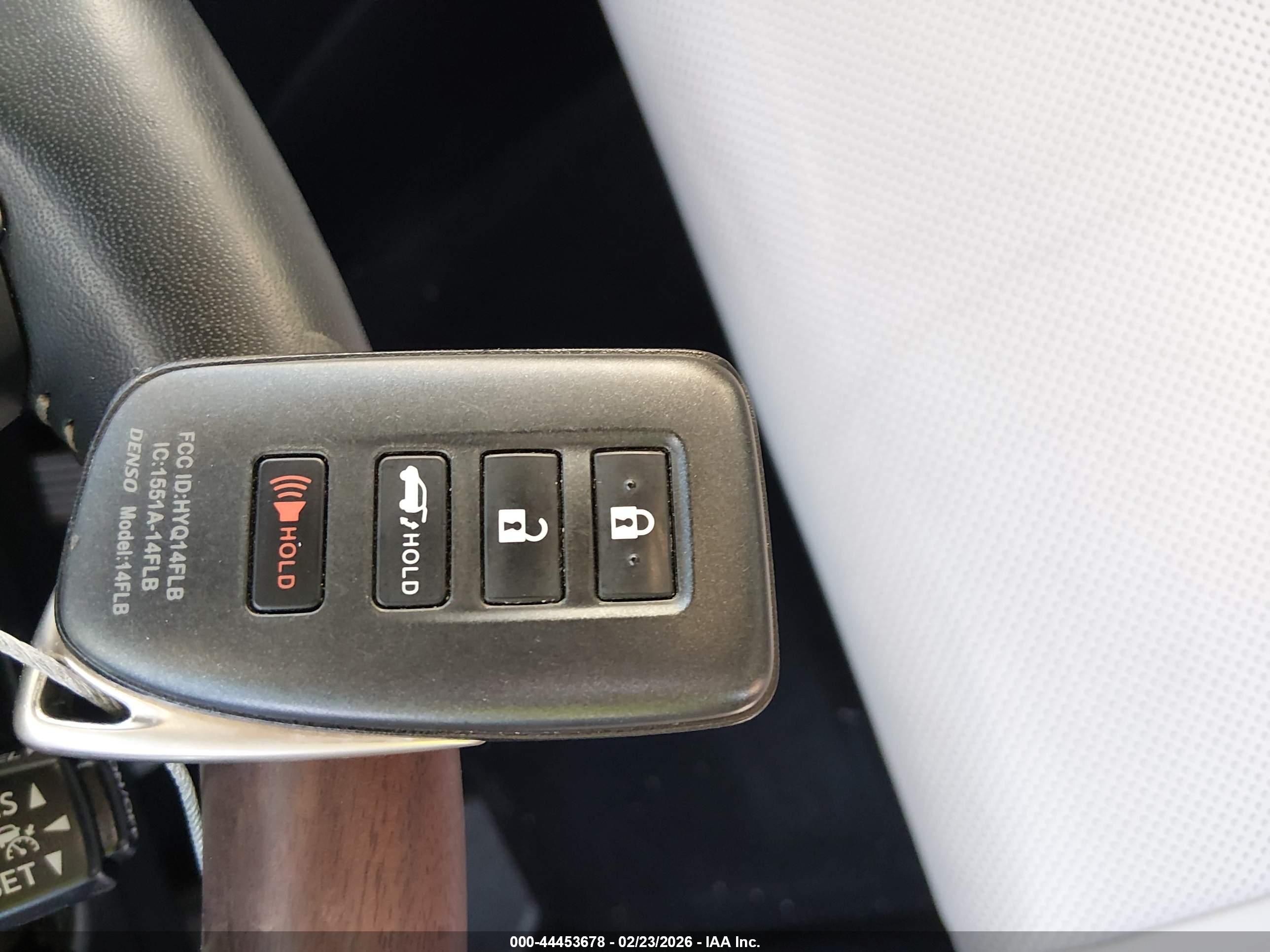 LEXUS RX image 11