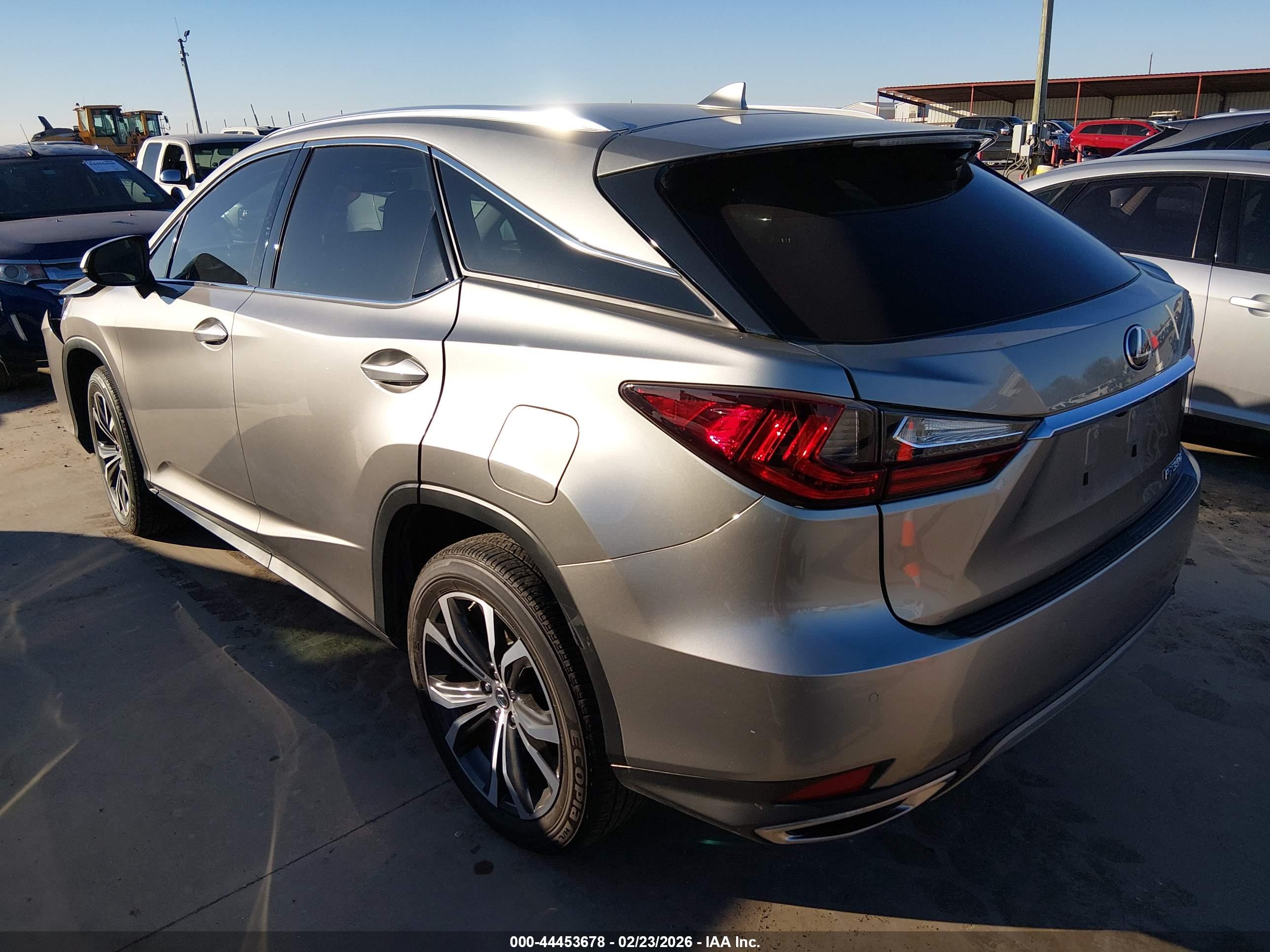 LEXUS RX image 3