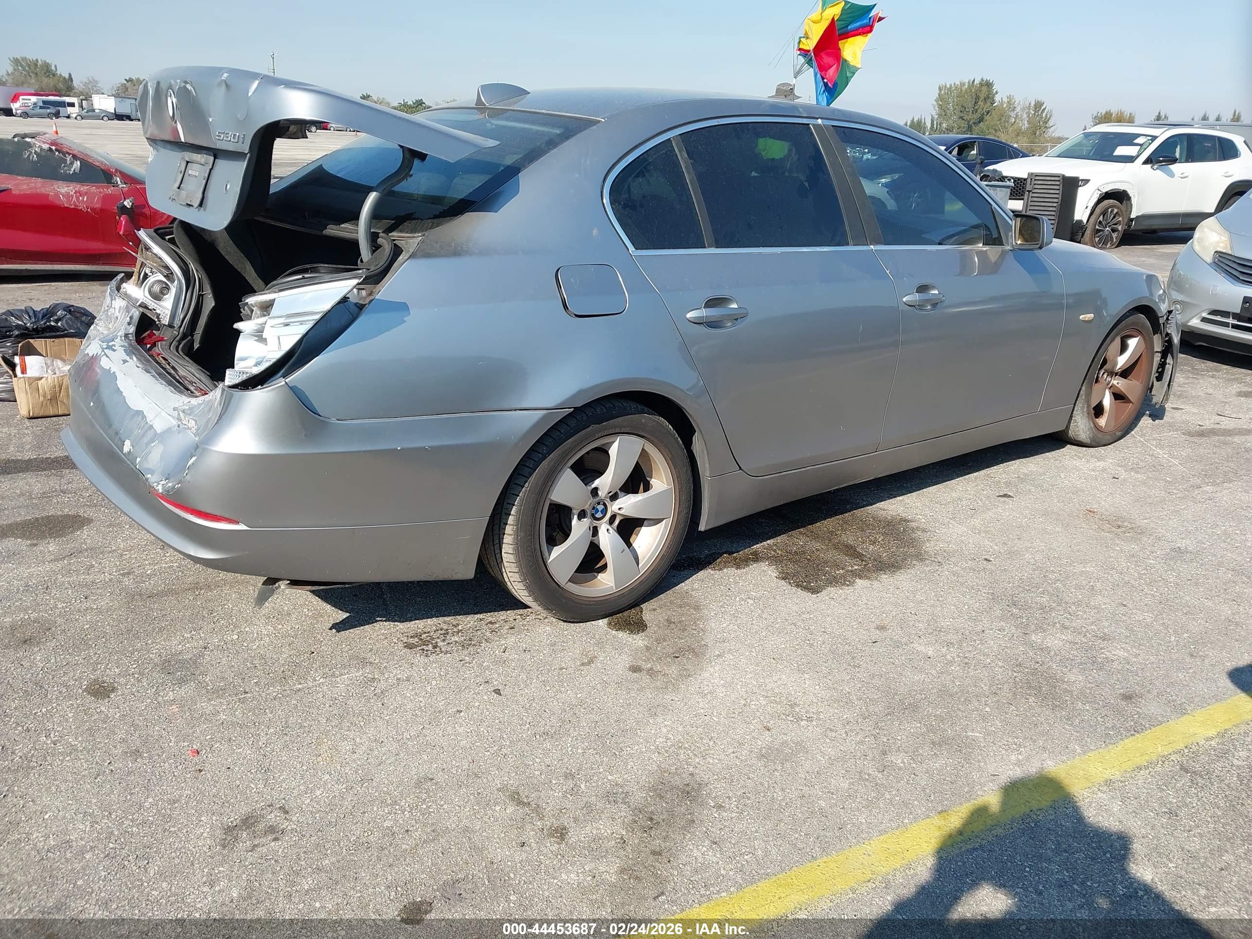 BMW 530I image 4