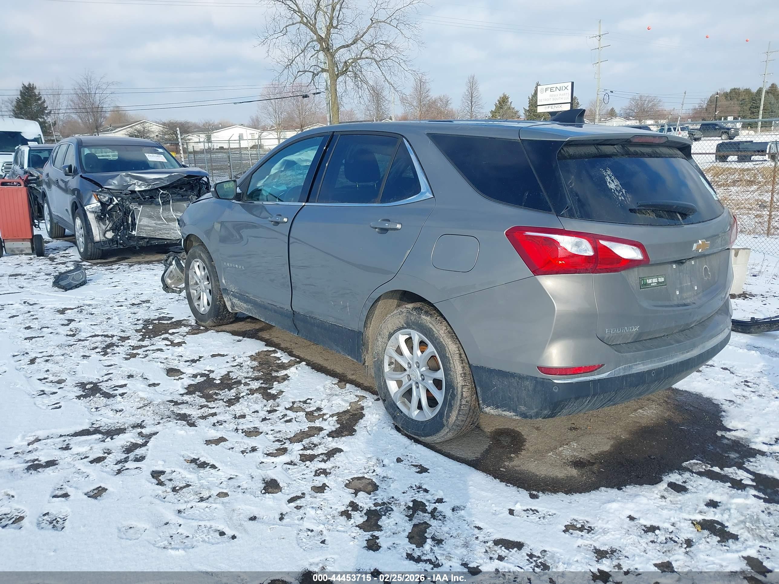 CHEVROLET EQUINOX image 3