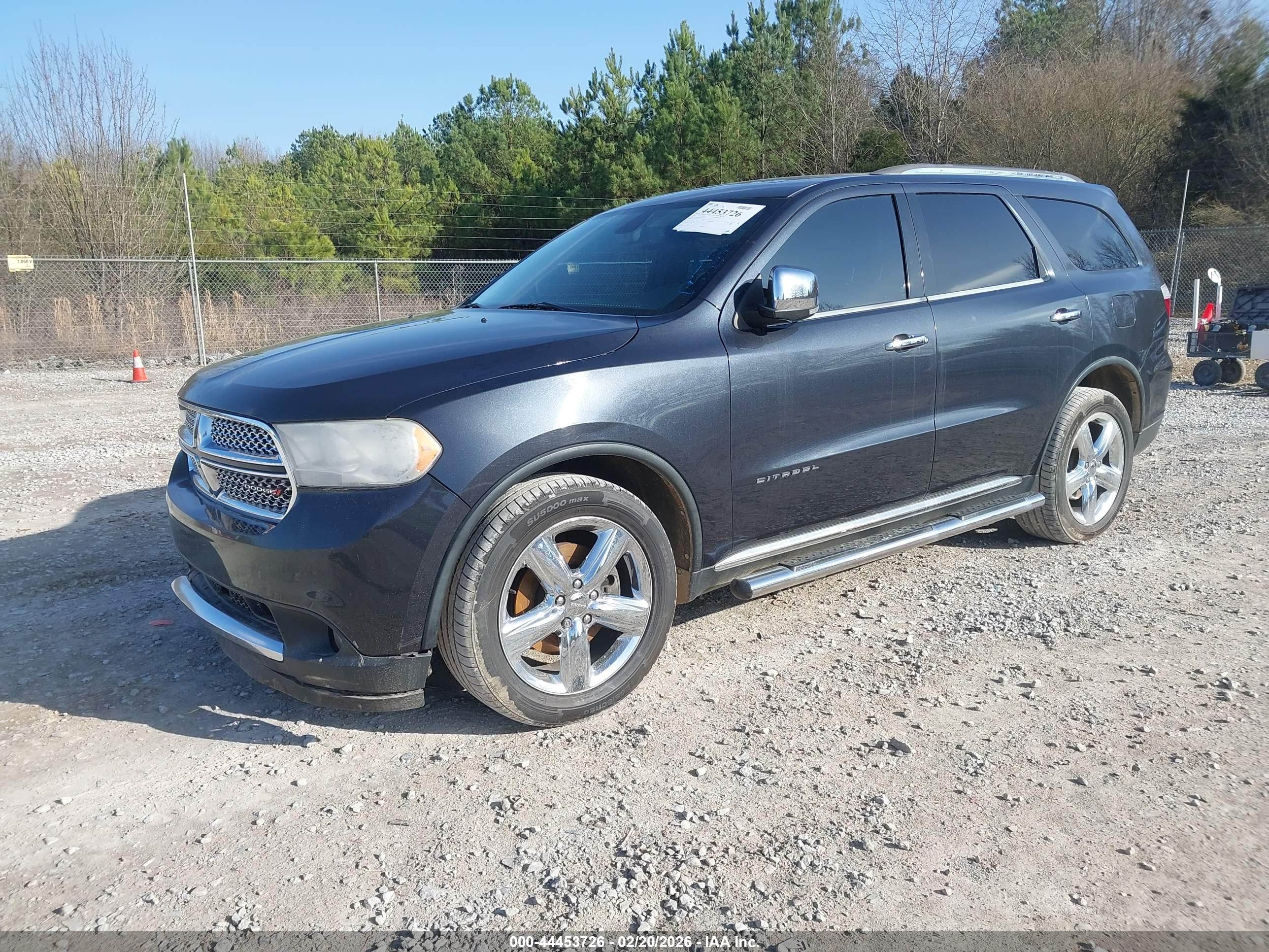 DODGE DURANGO image 2