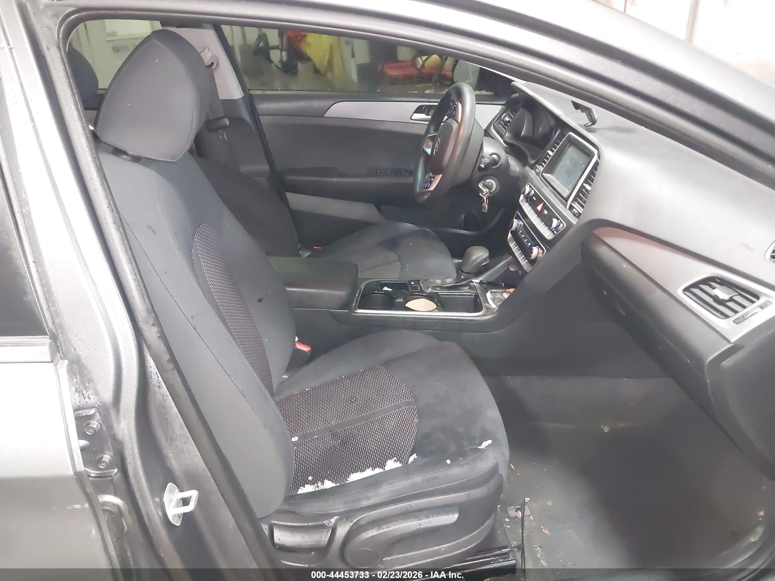 HYUNDAI SONATA image 5