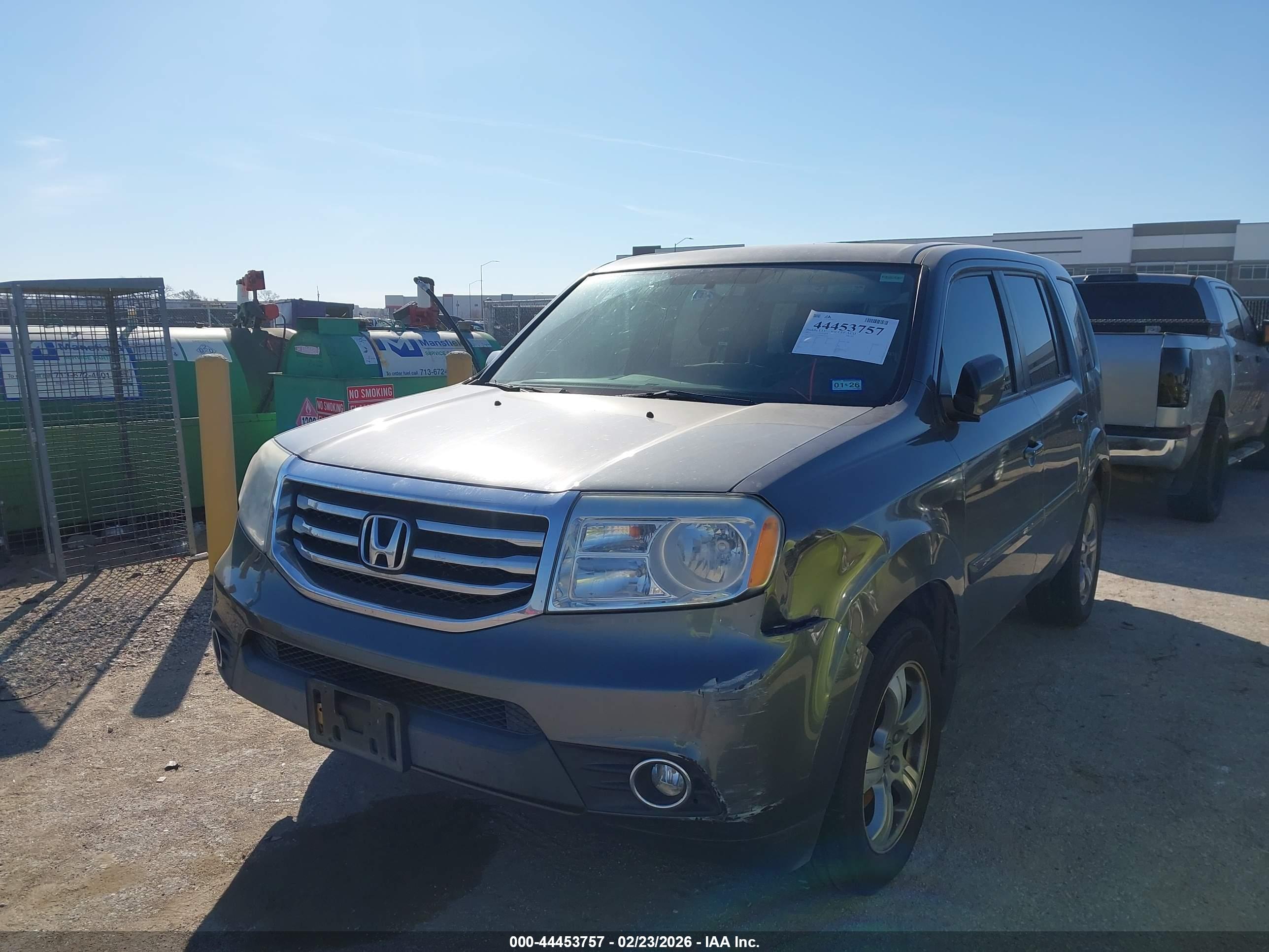 HONDA PILOT image 2