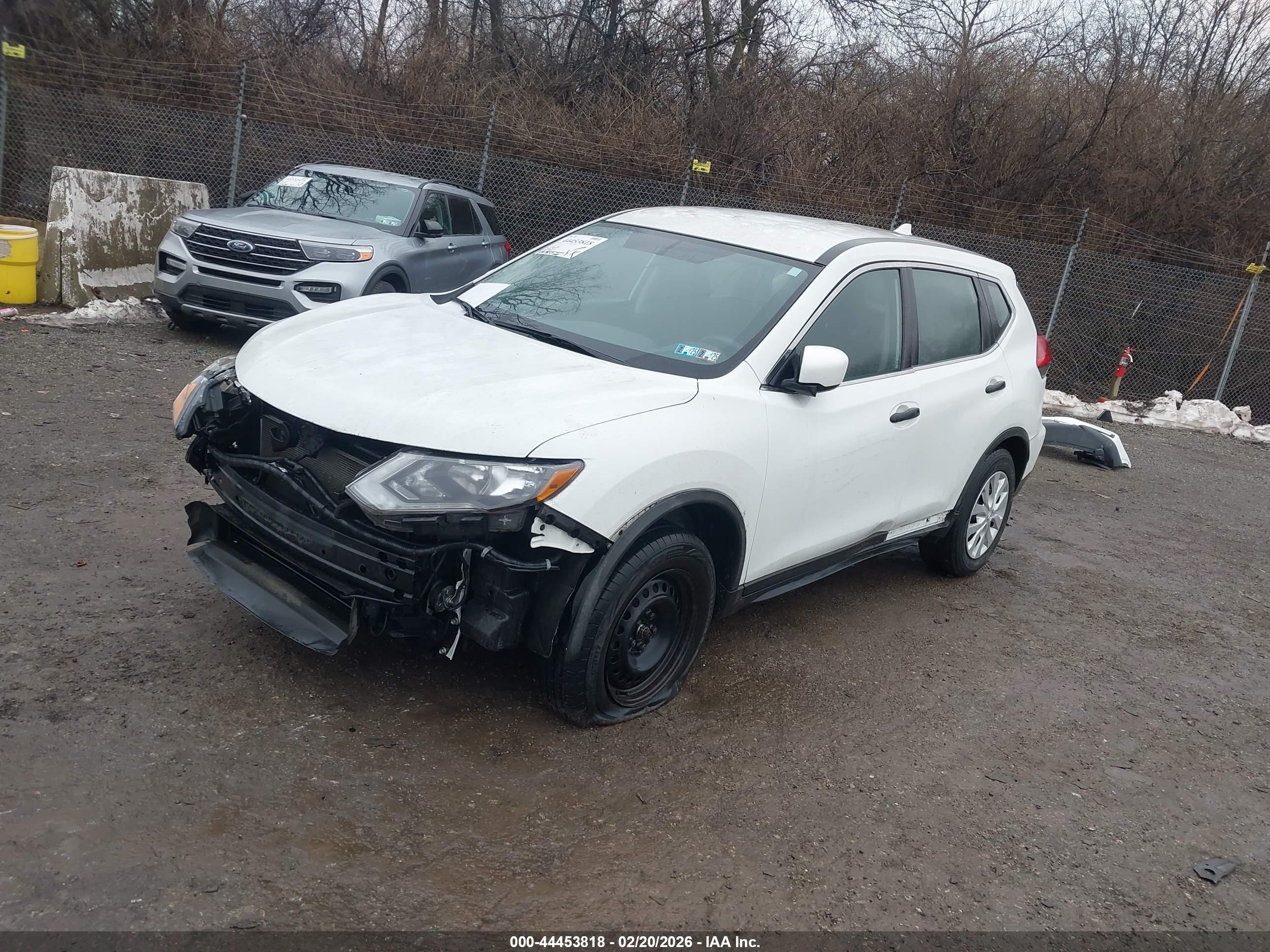 NISSAN ROGUE image 2
