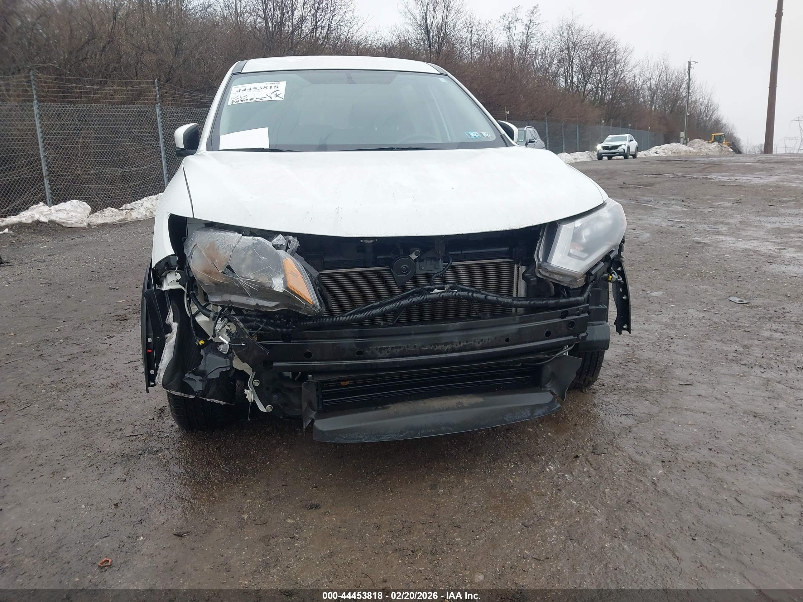 NISSAN ROGUE image 6