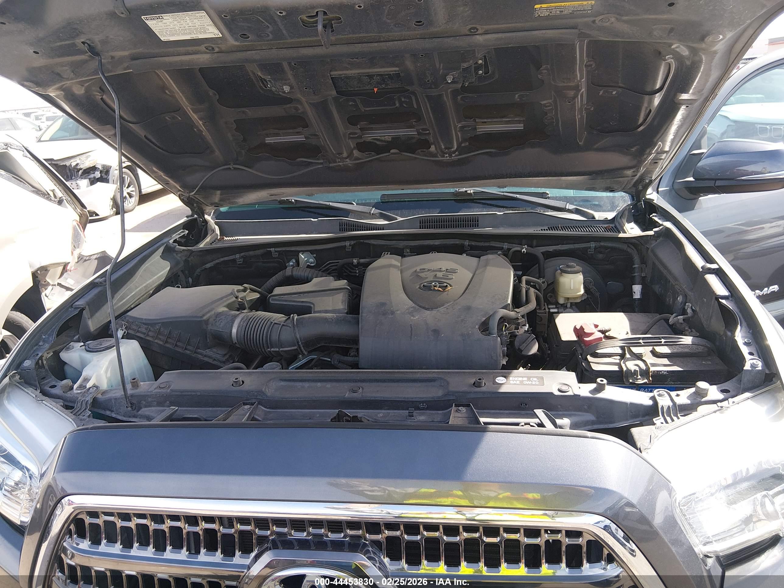 TOYOTA TACOMA image 10