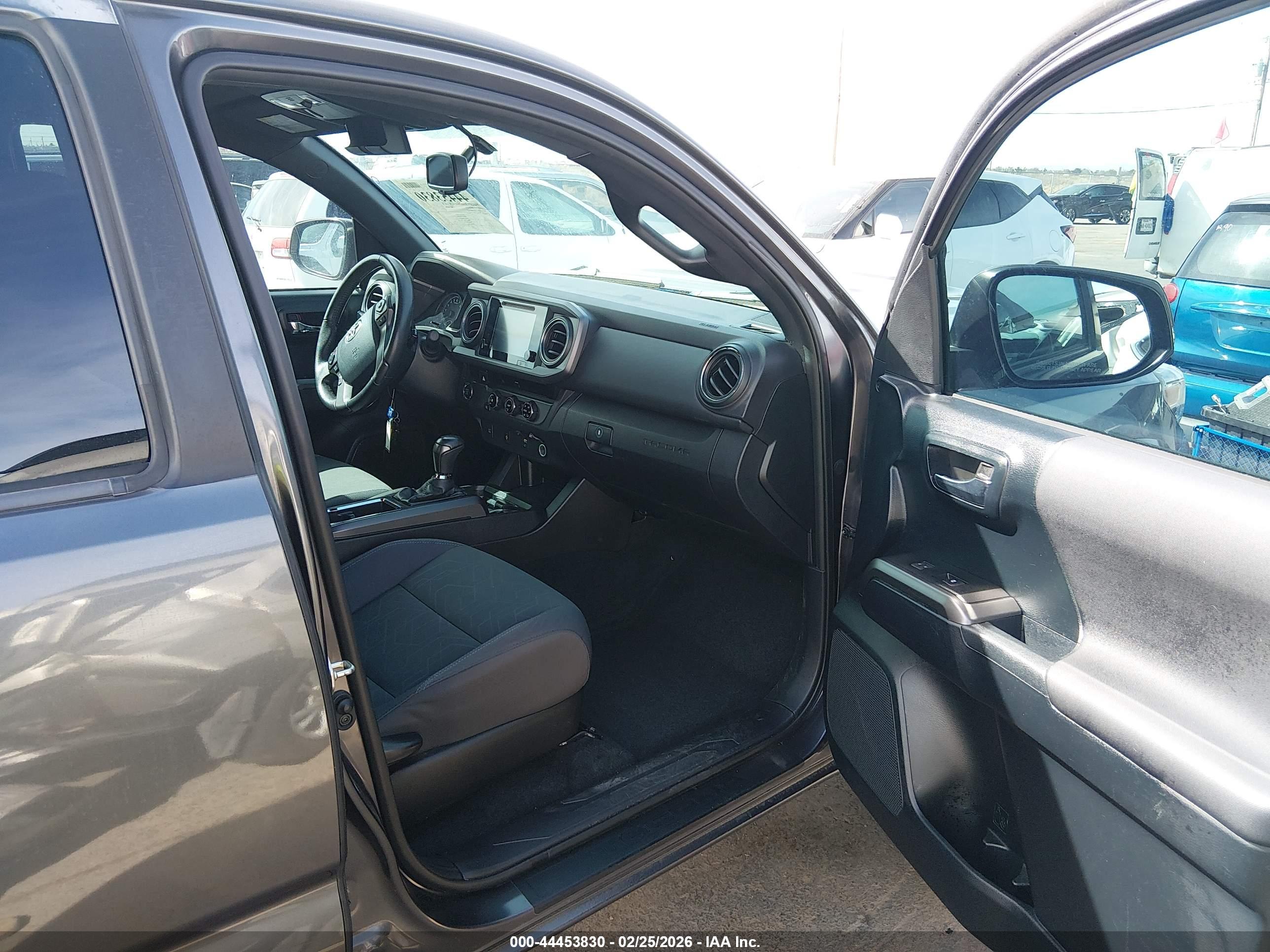 TOYOTA TACOMA image 5