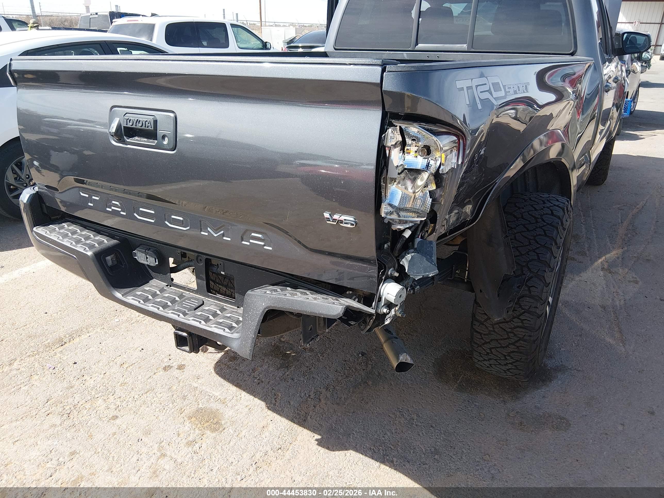 TOYOTA TACOMA image 6