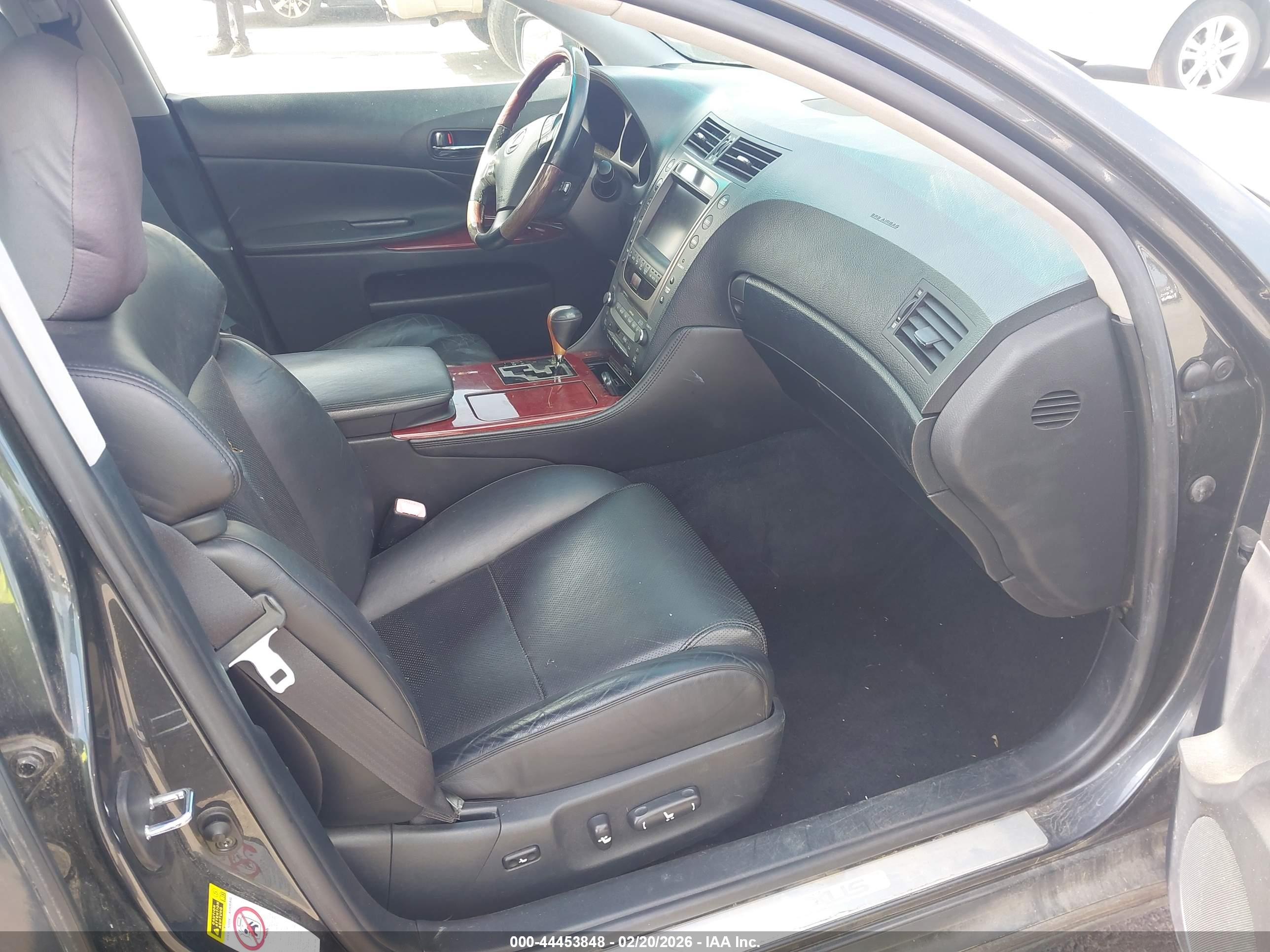 LEXUS GS image 5