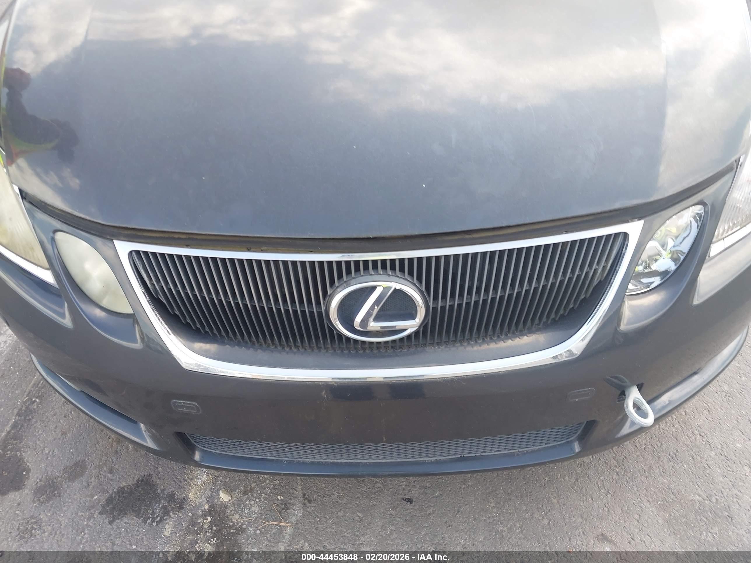LEXUS GS image 6