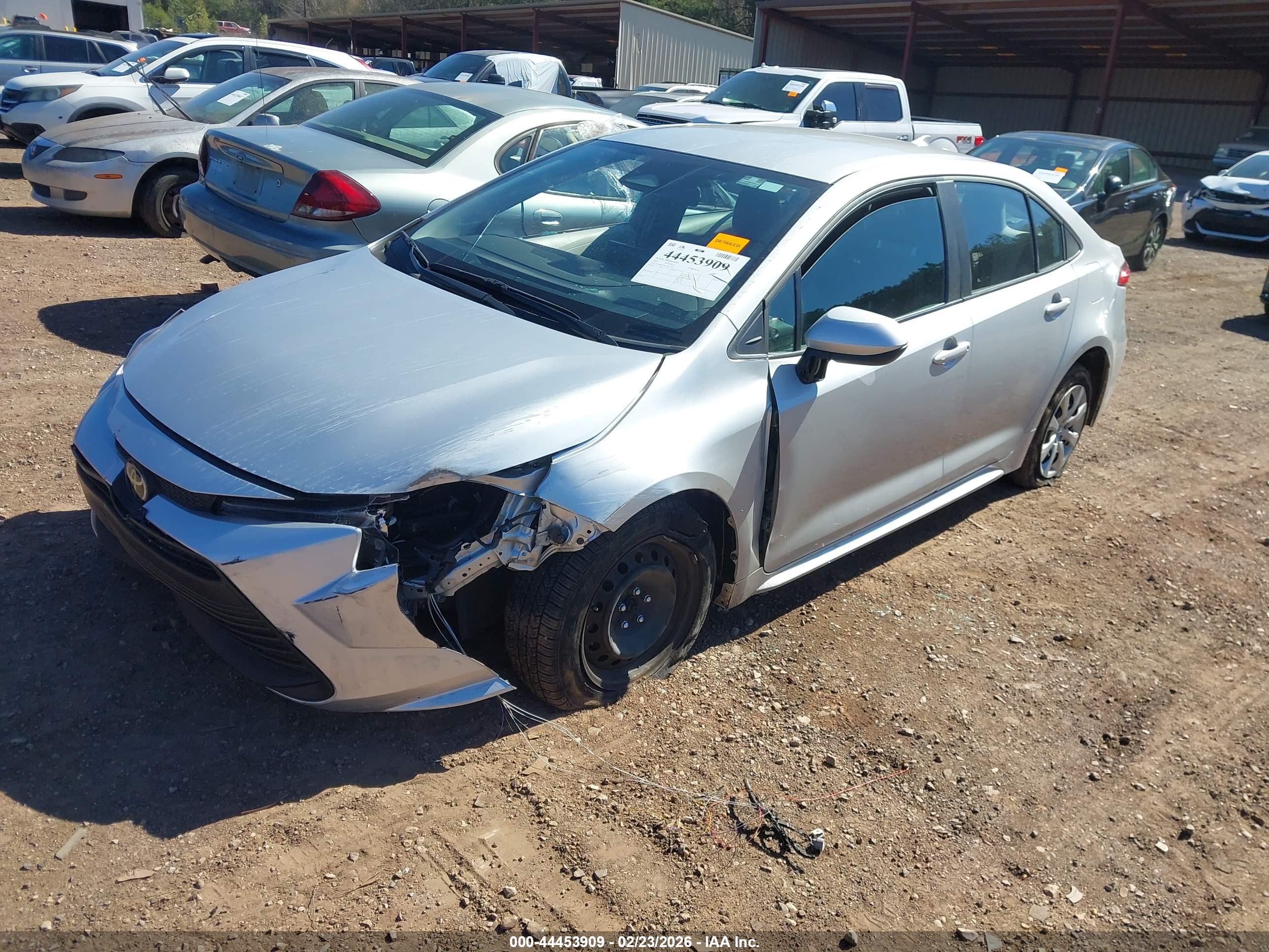 TOYOTA COROLLA image 2
