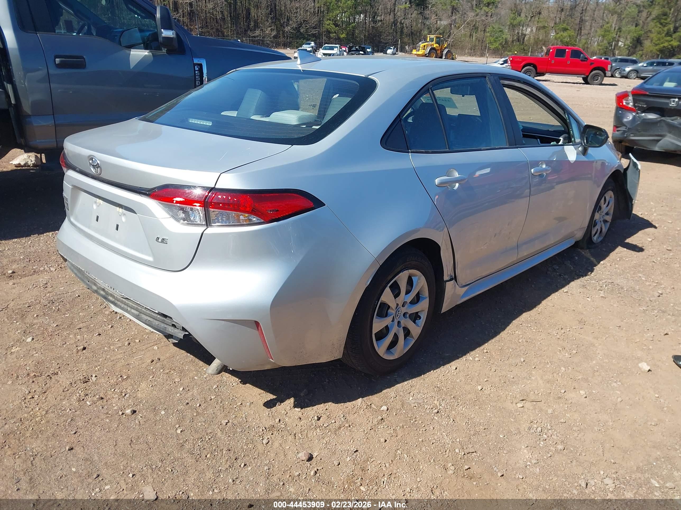 TOYOTA COROLLA image 4