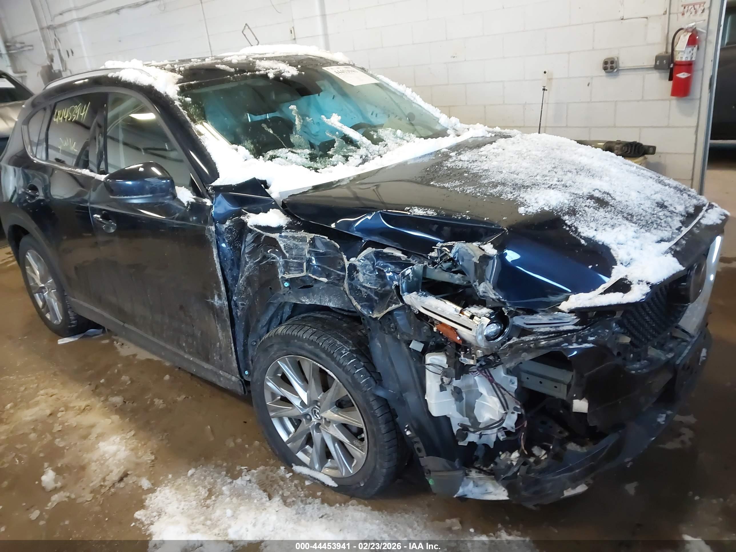 MAZDA CX-5 image 6