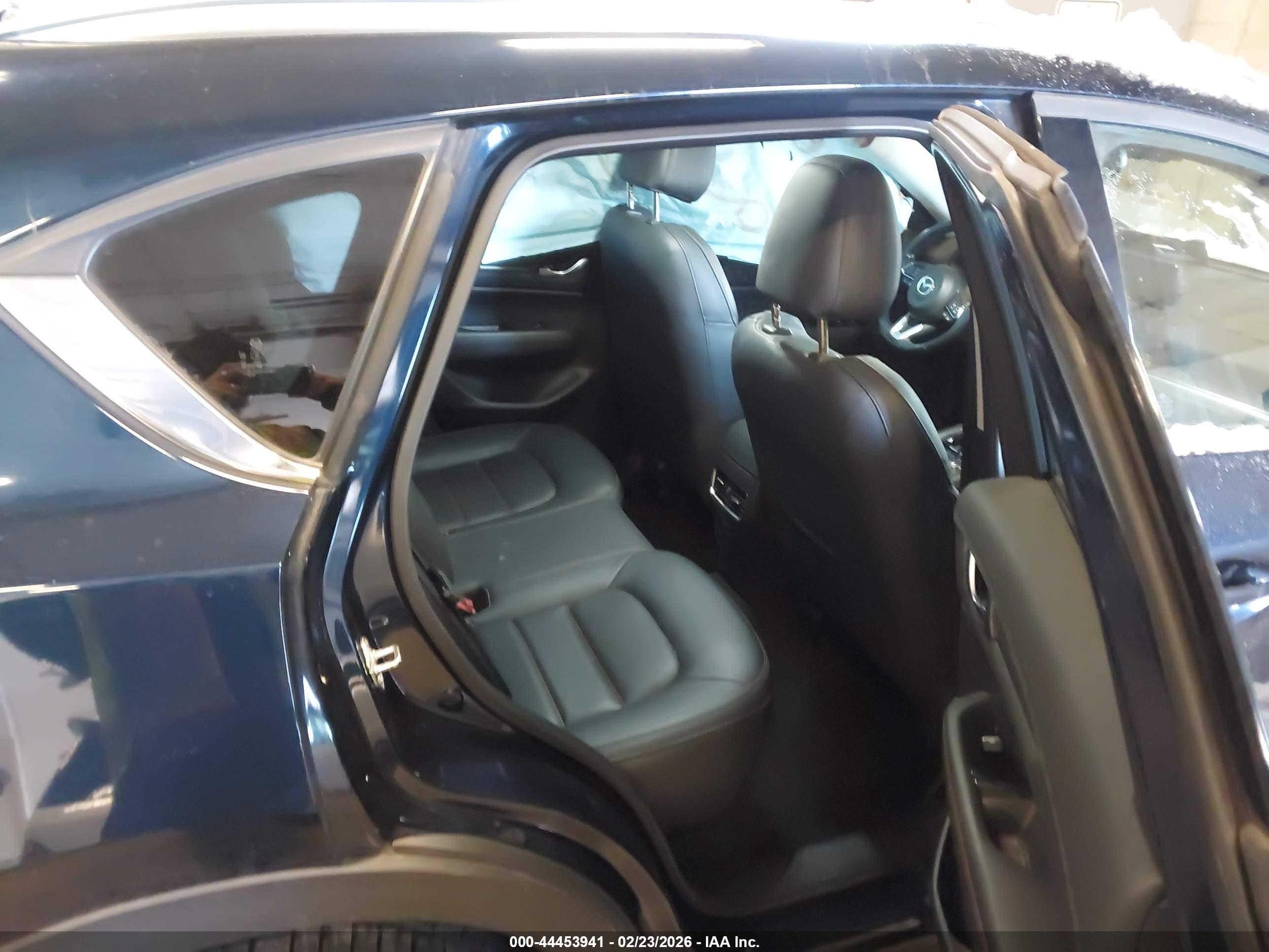 MAZDA CX-5 image 8