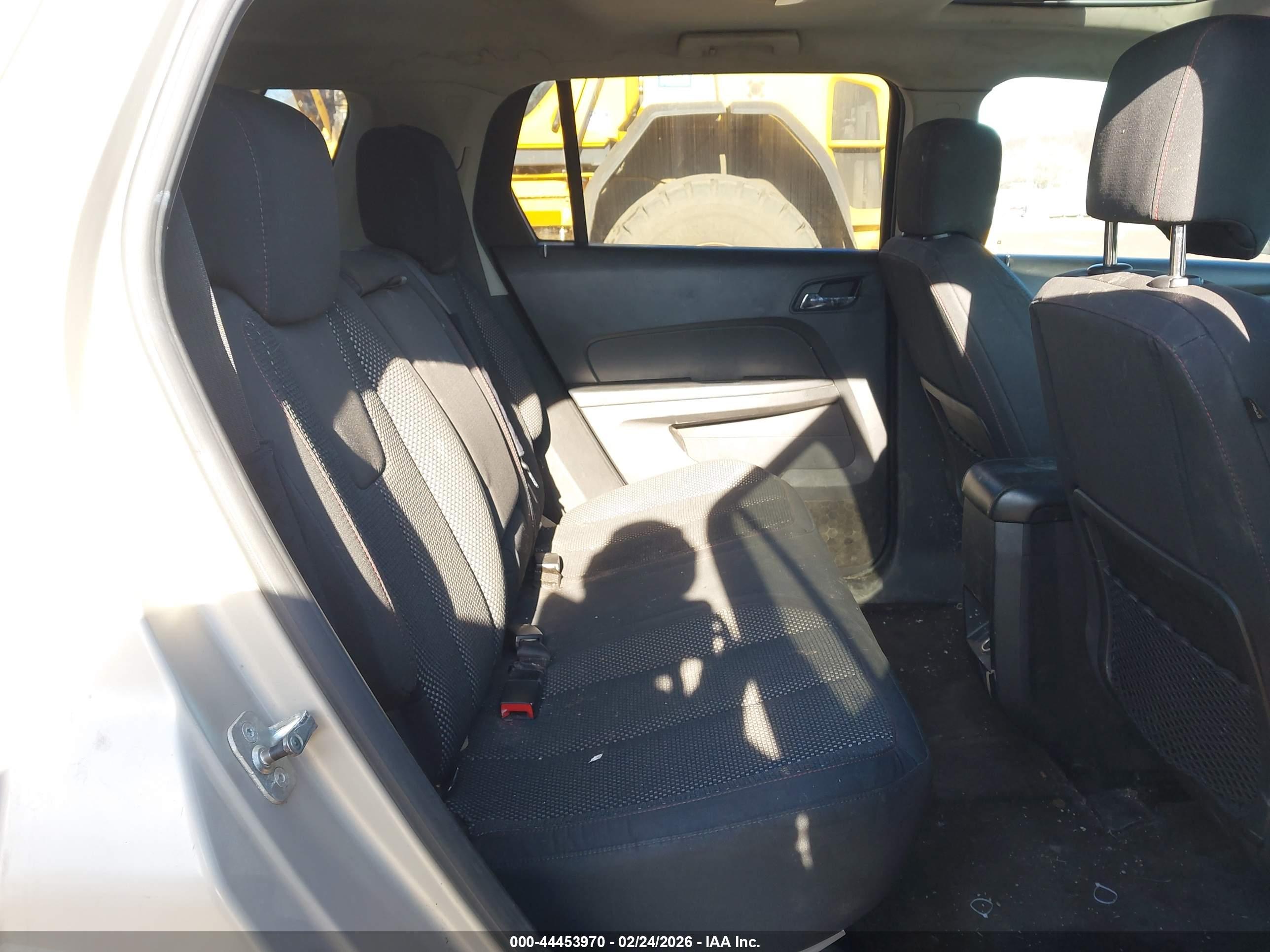 GMC TERRAIN image 8