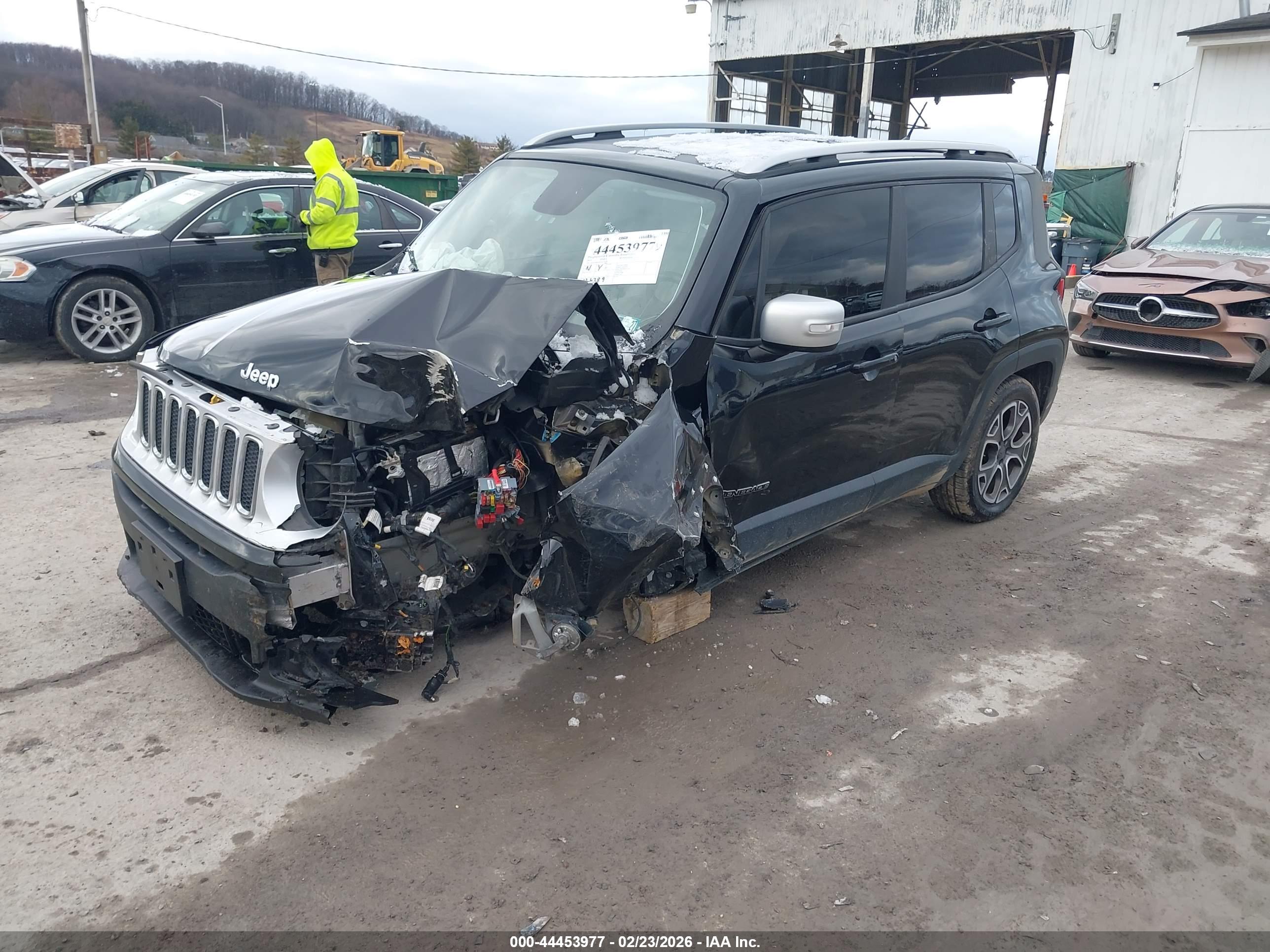 JEEP RENEGADE image 2
