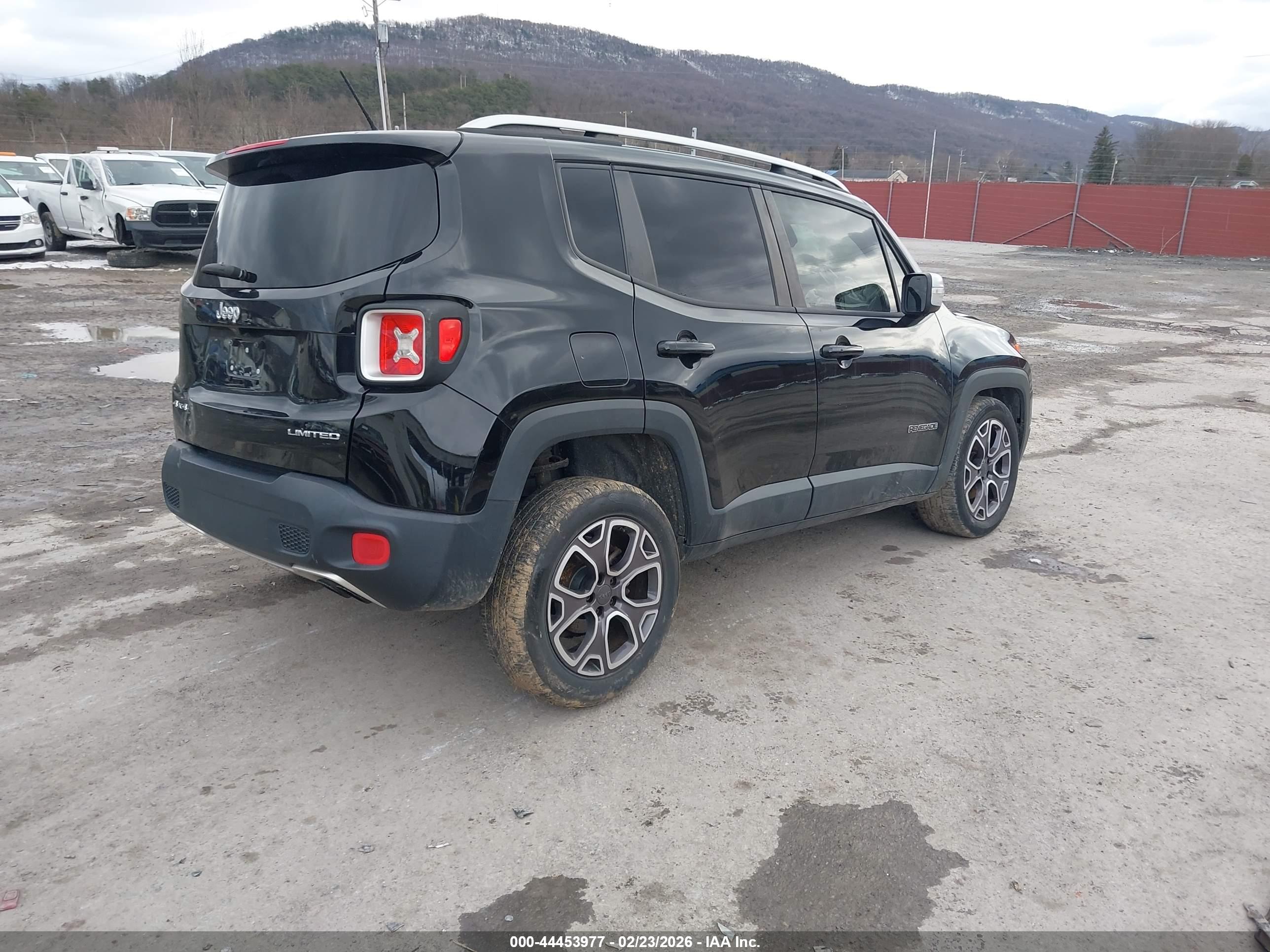 JEEP RENEGADE image 4