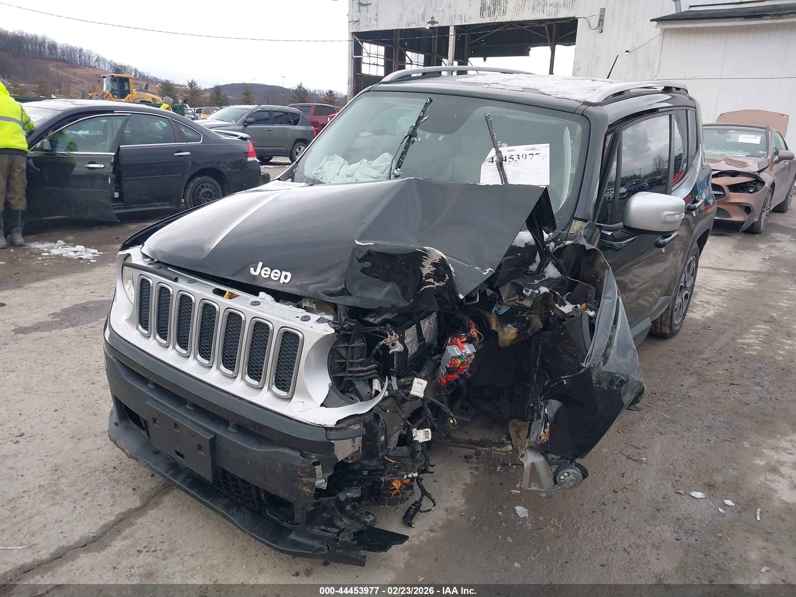 JEEP RENEGADE image 6