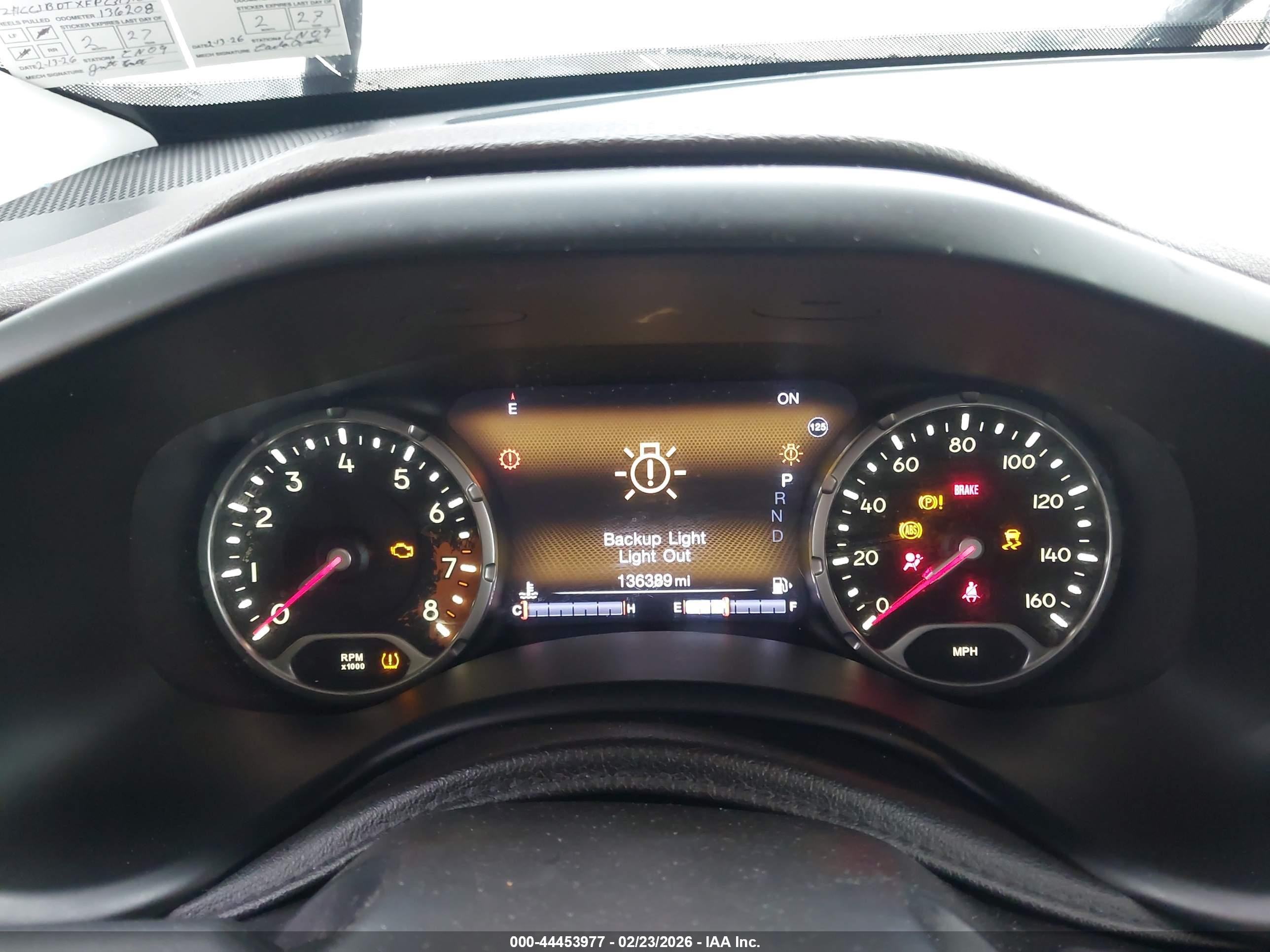 JEEP RENEGADE image 7