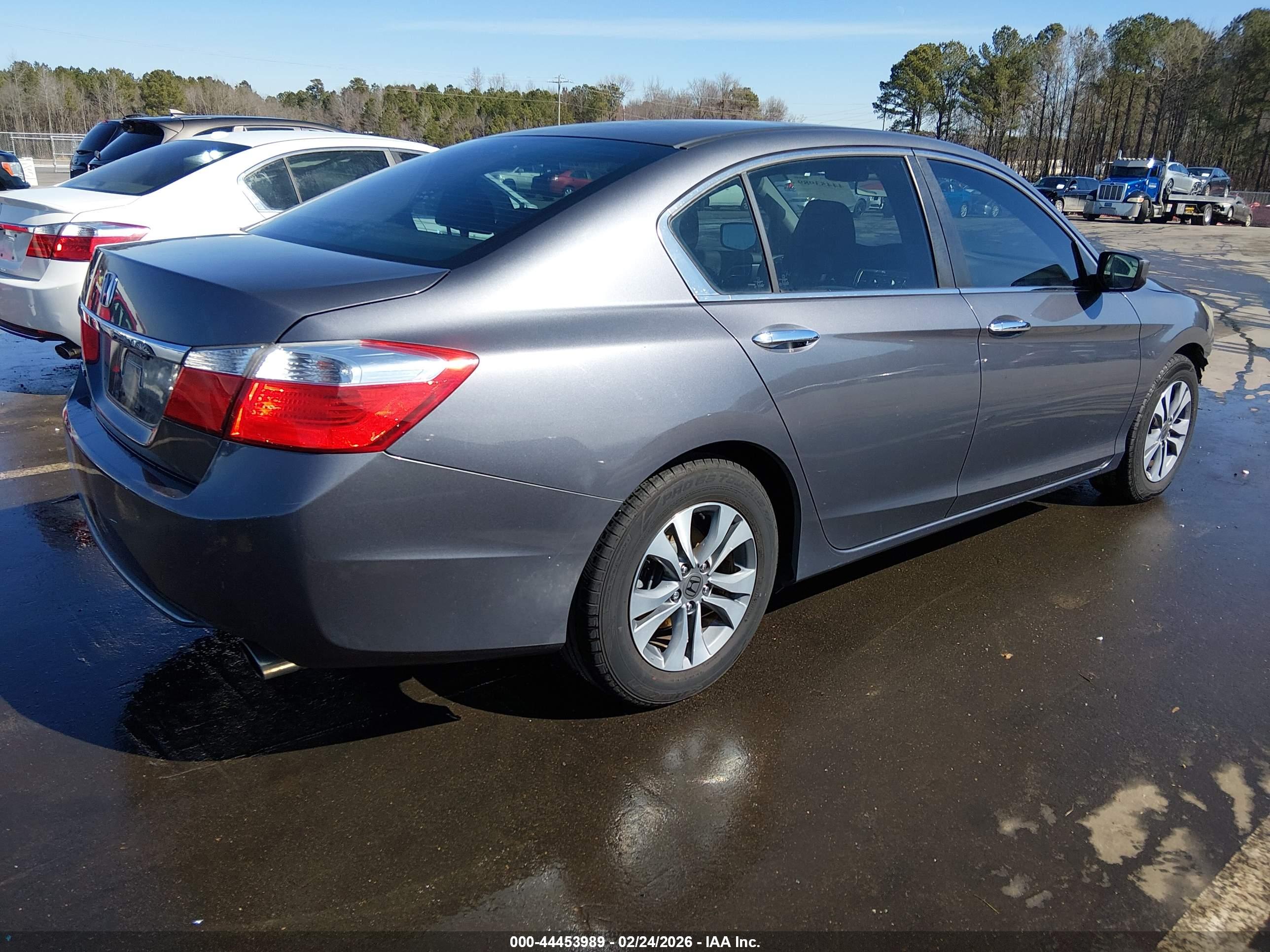 HONDA ACCORD image 4