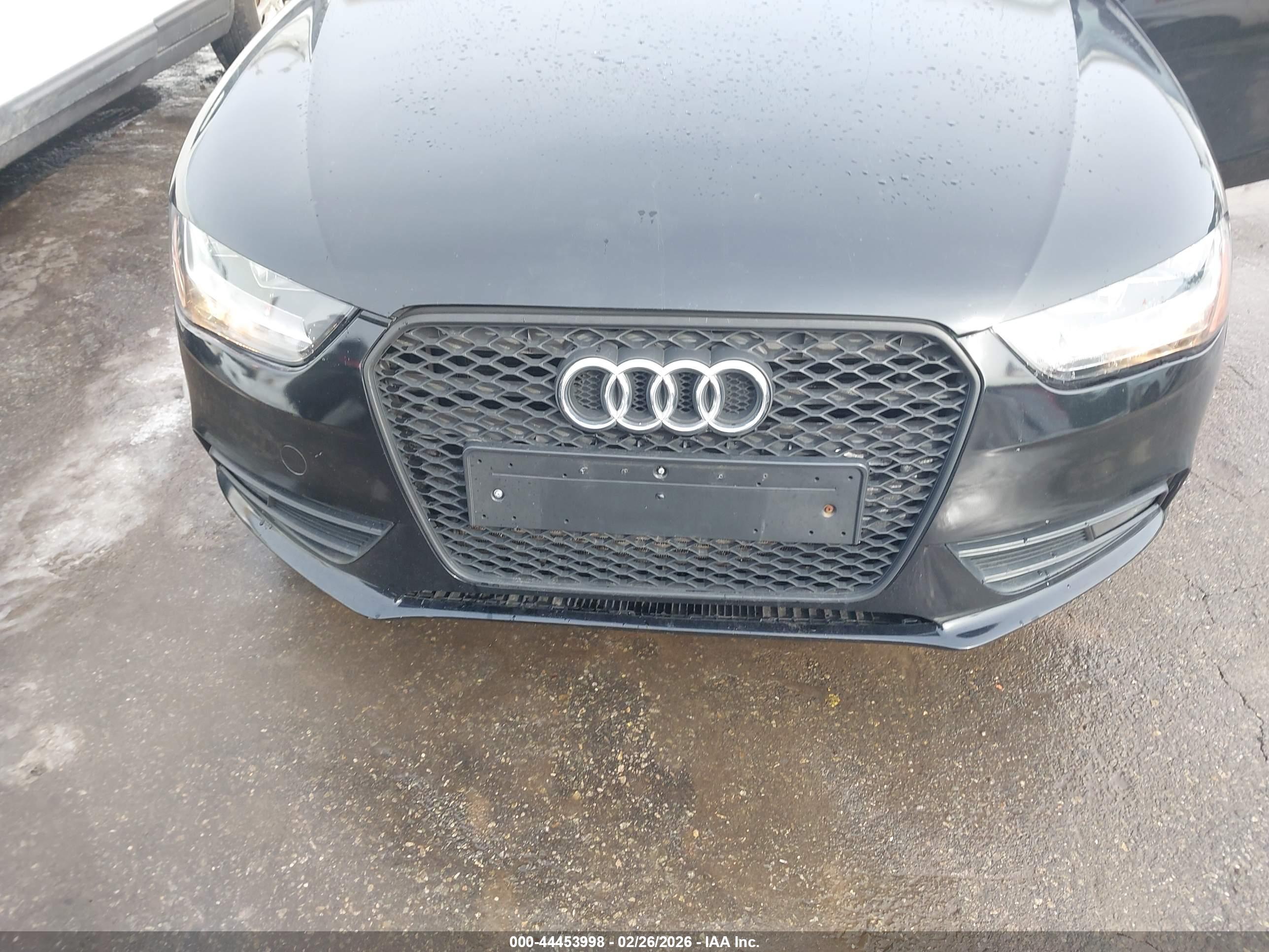 AUDI A4 image 6