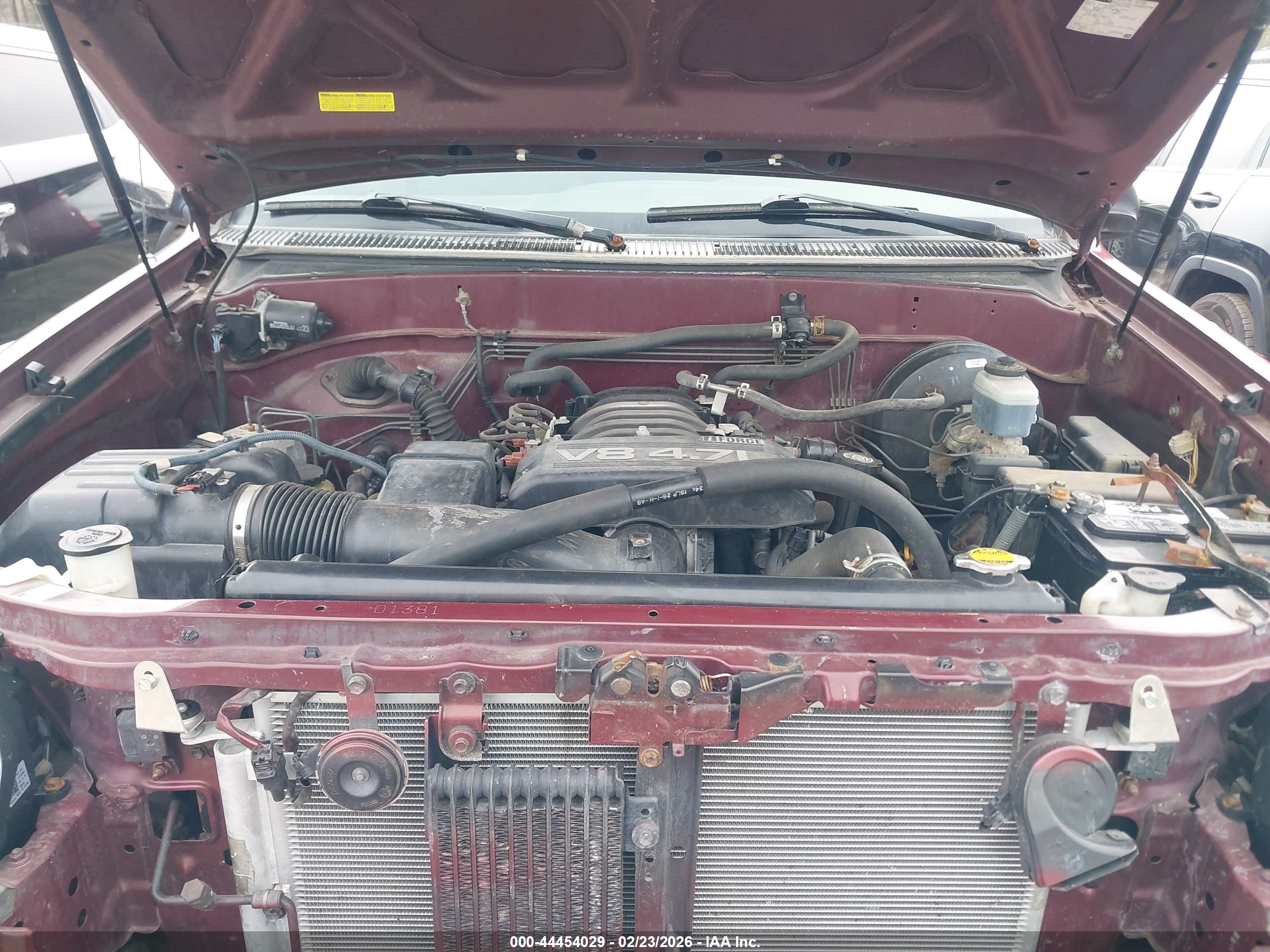 TOYOTA TUNDRA image 10