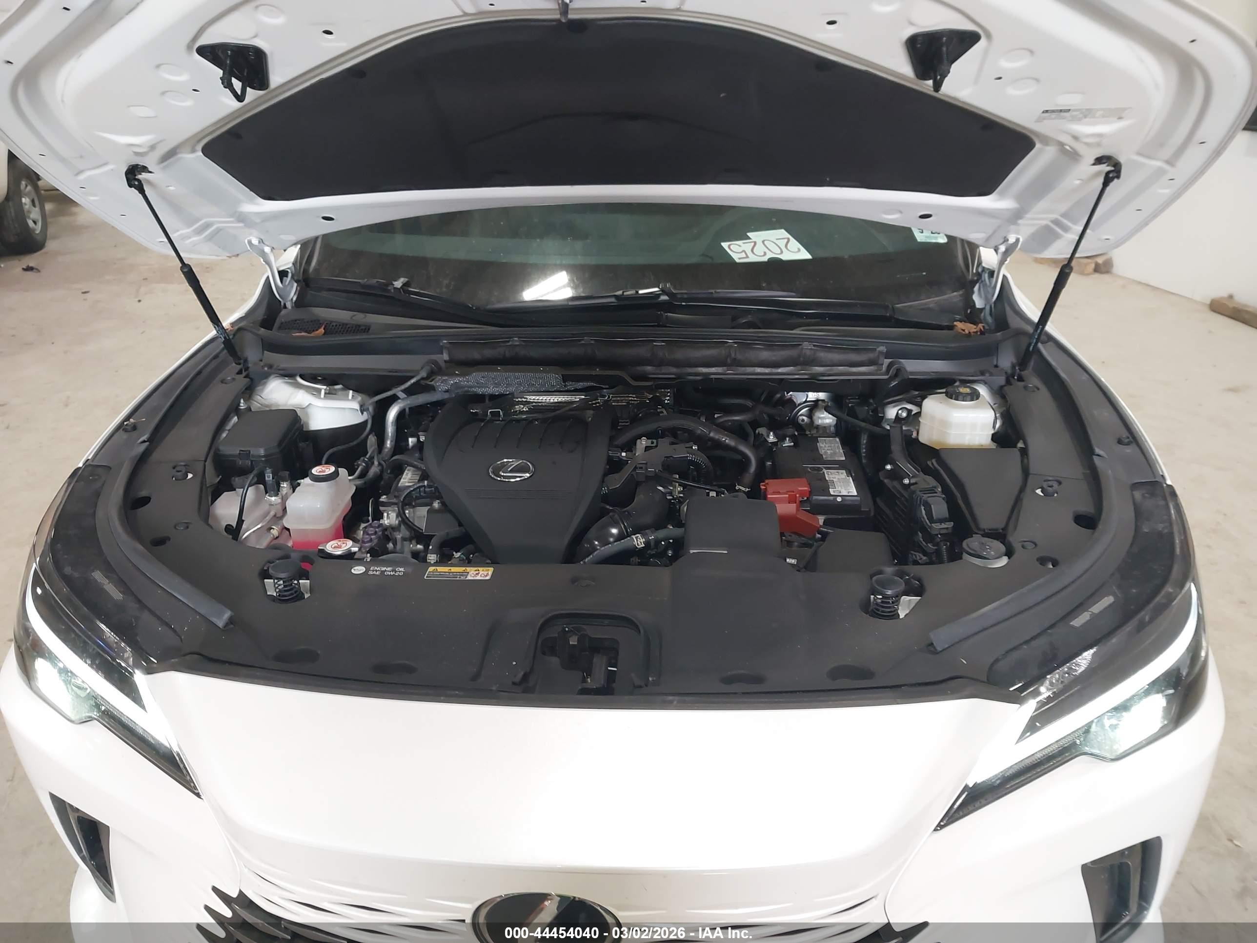LEXUS RX image 10