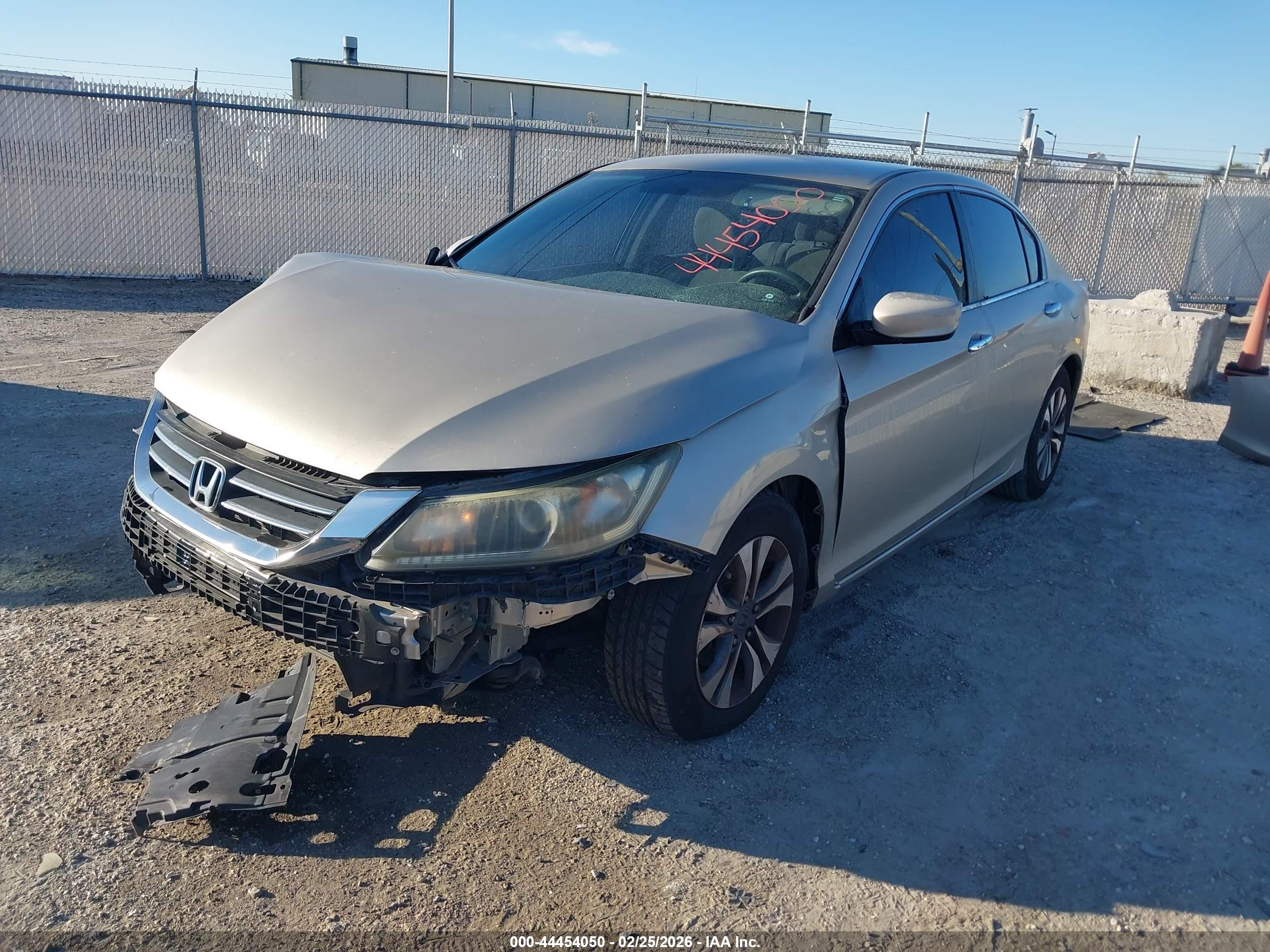 HONDA ACCORD image 2