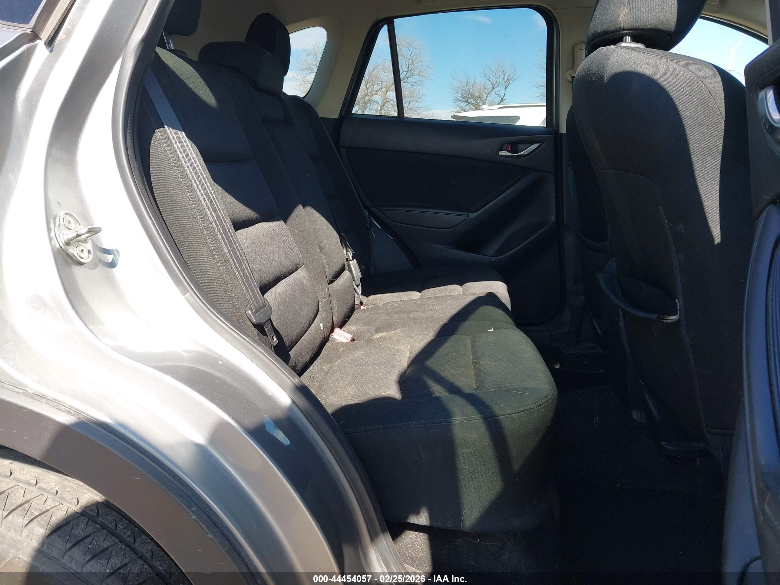 MAZDA CX-5 image 8