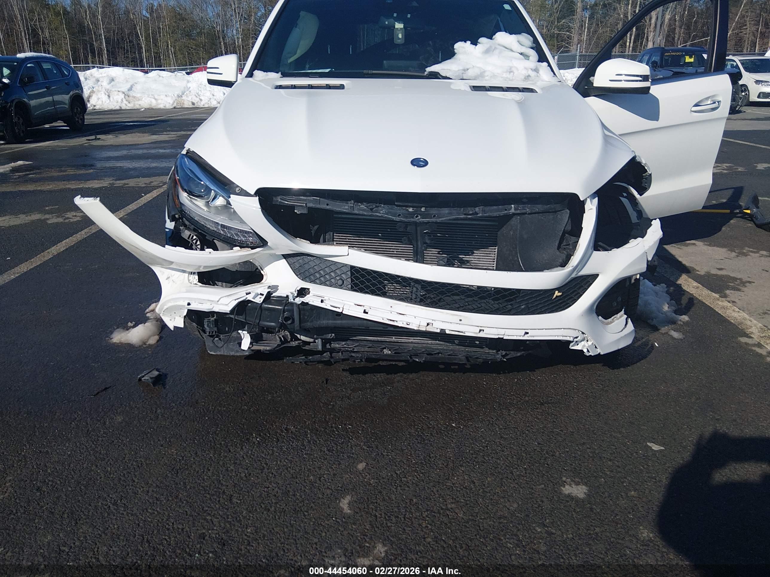 MERCEDES-BENZ GLE image 6