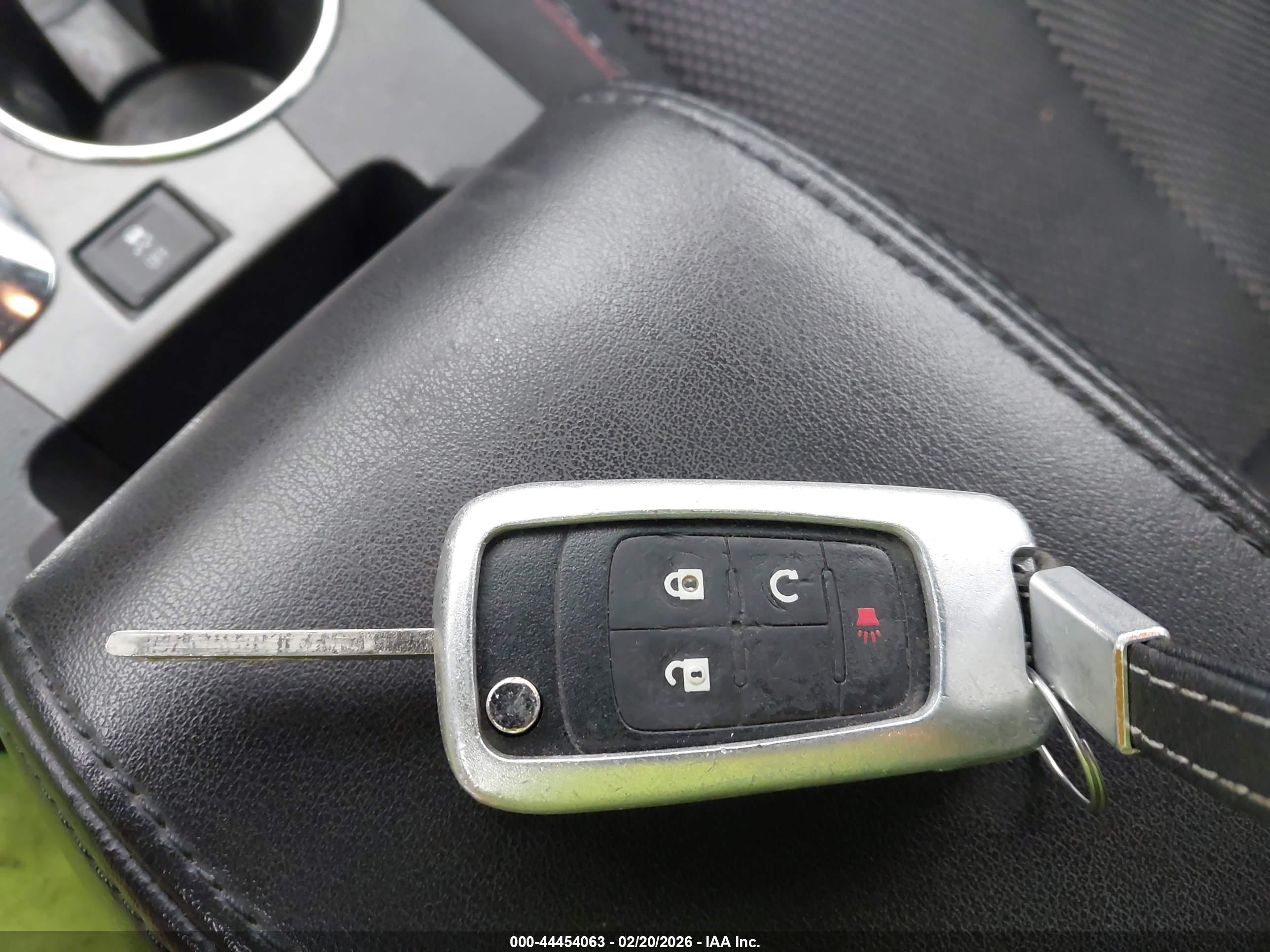 CHEVROLET EQUINOX image 11