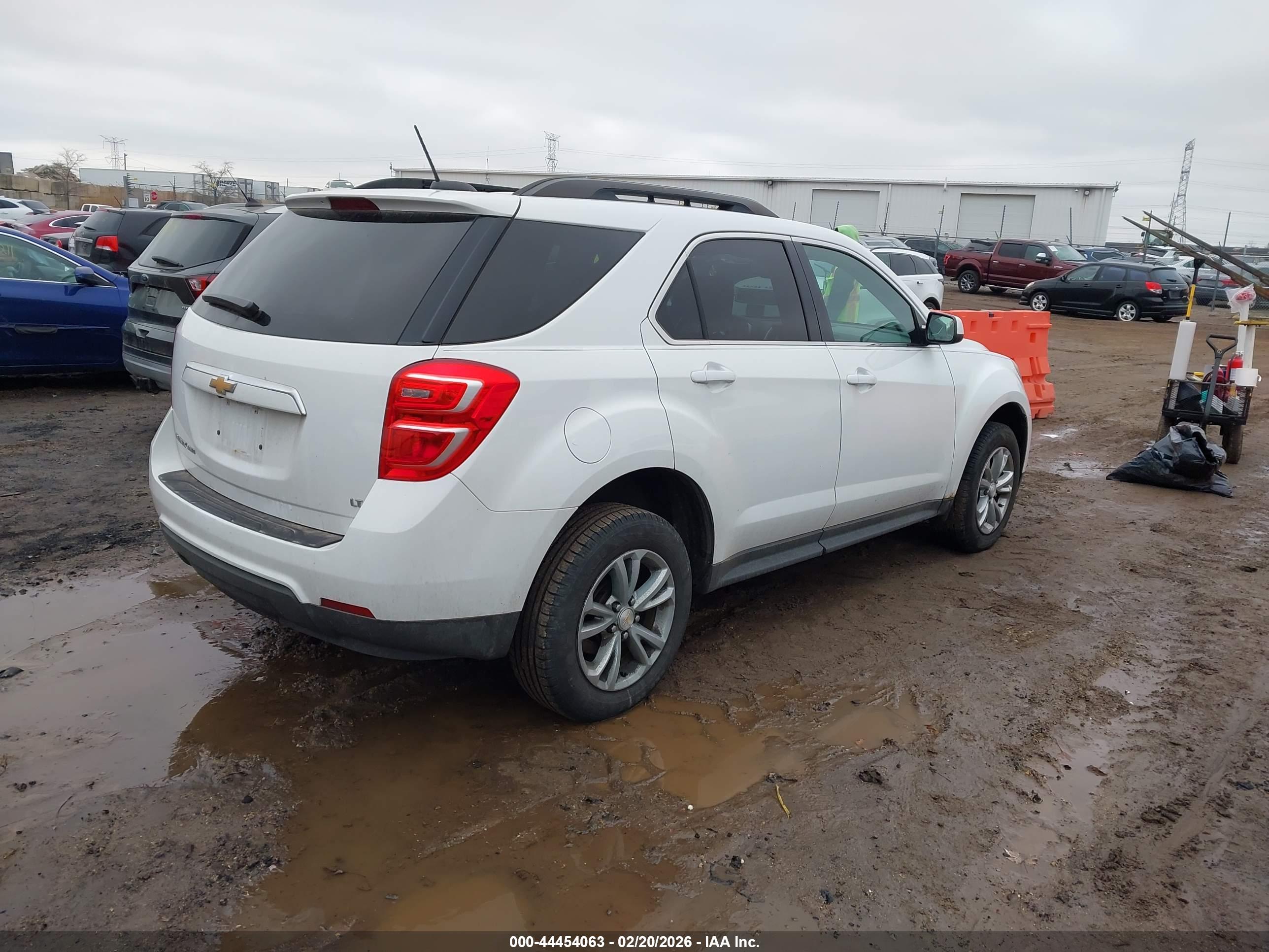 CHEVROLET EQUINOX image 4