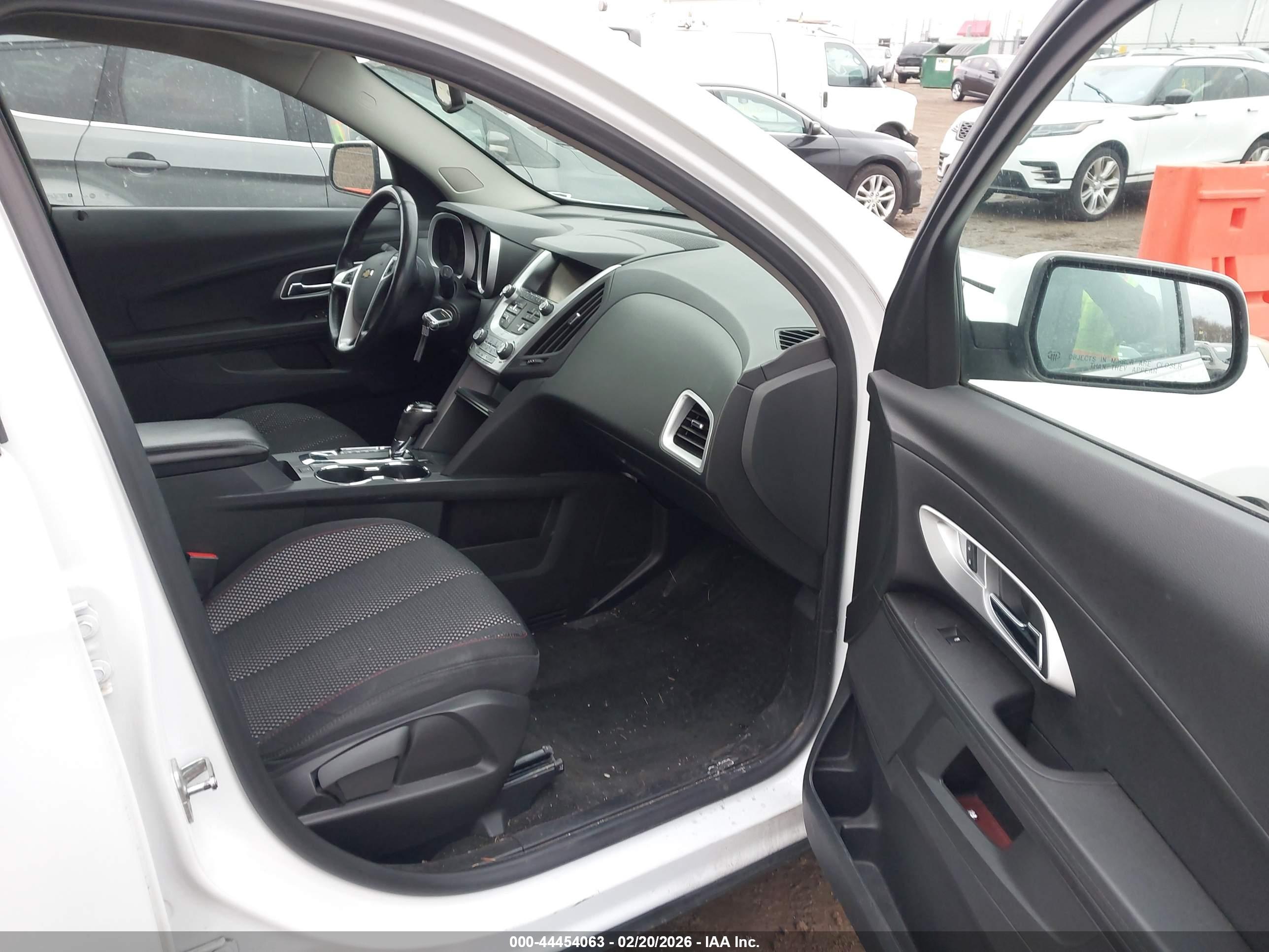 CHEVROLET EQUINOX image 5