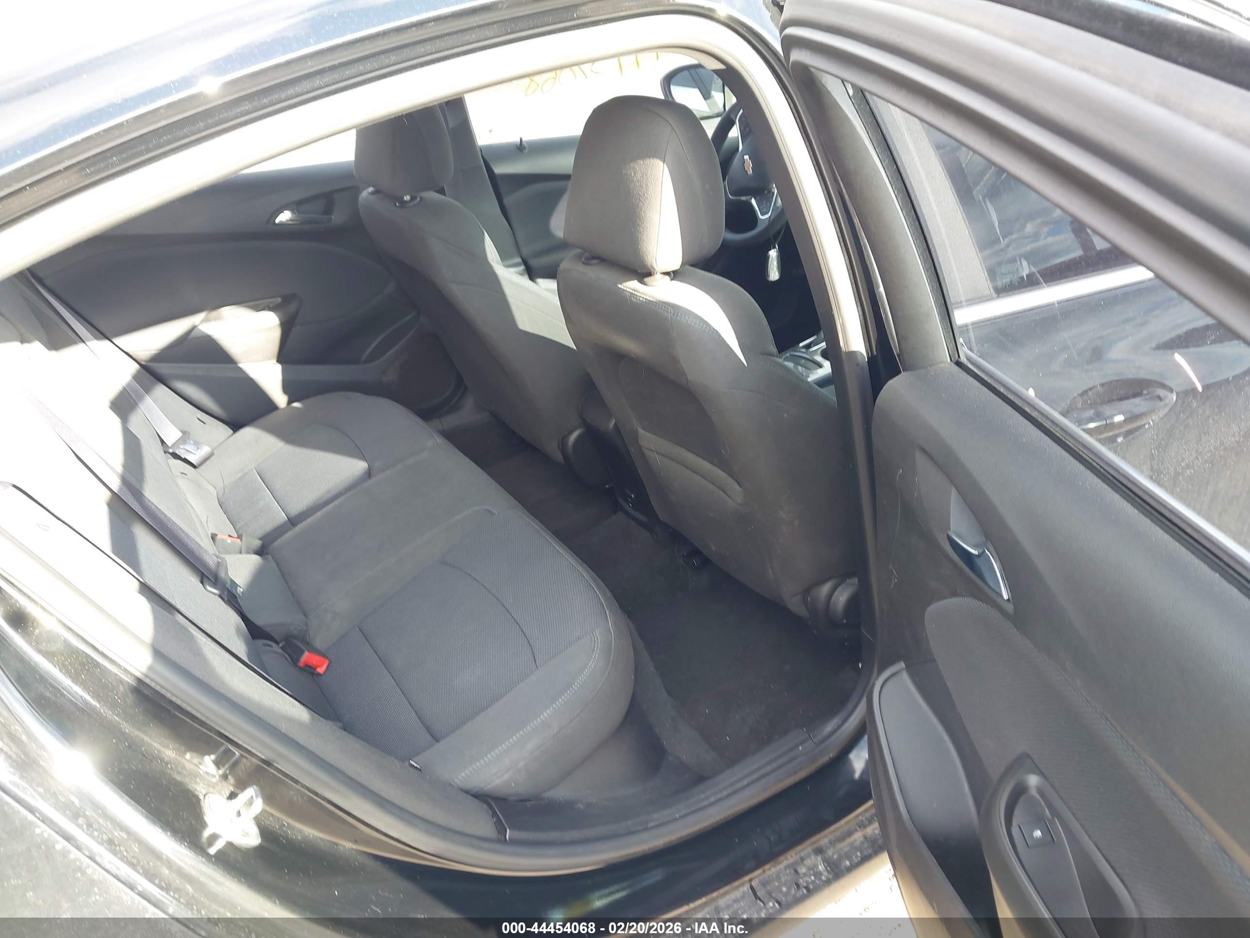CHEVROLET CRUZE image 8