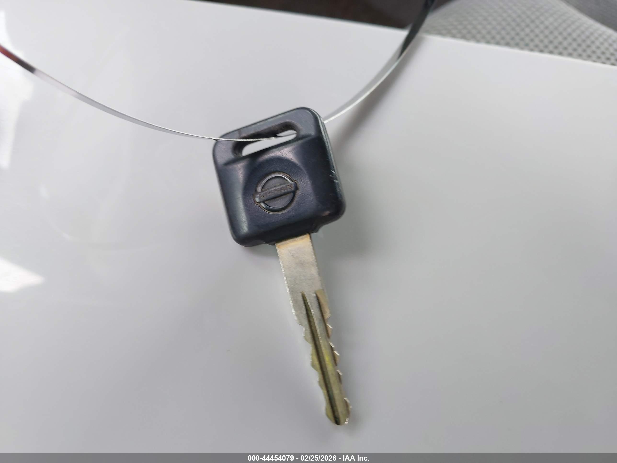 NISSAN FRONTIER image 11