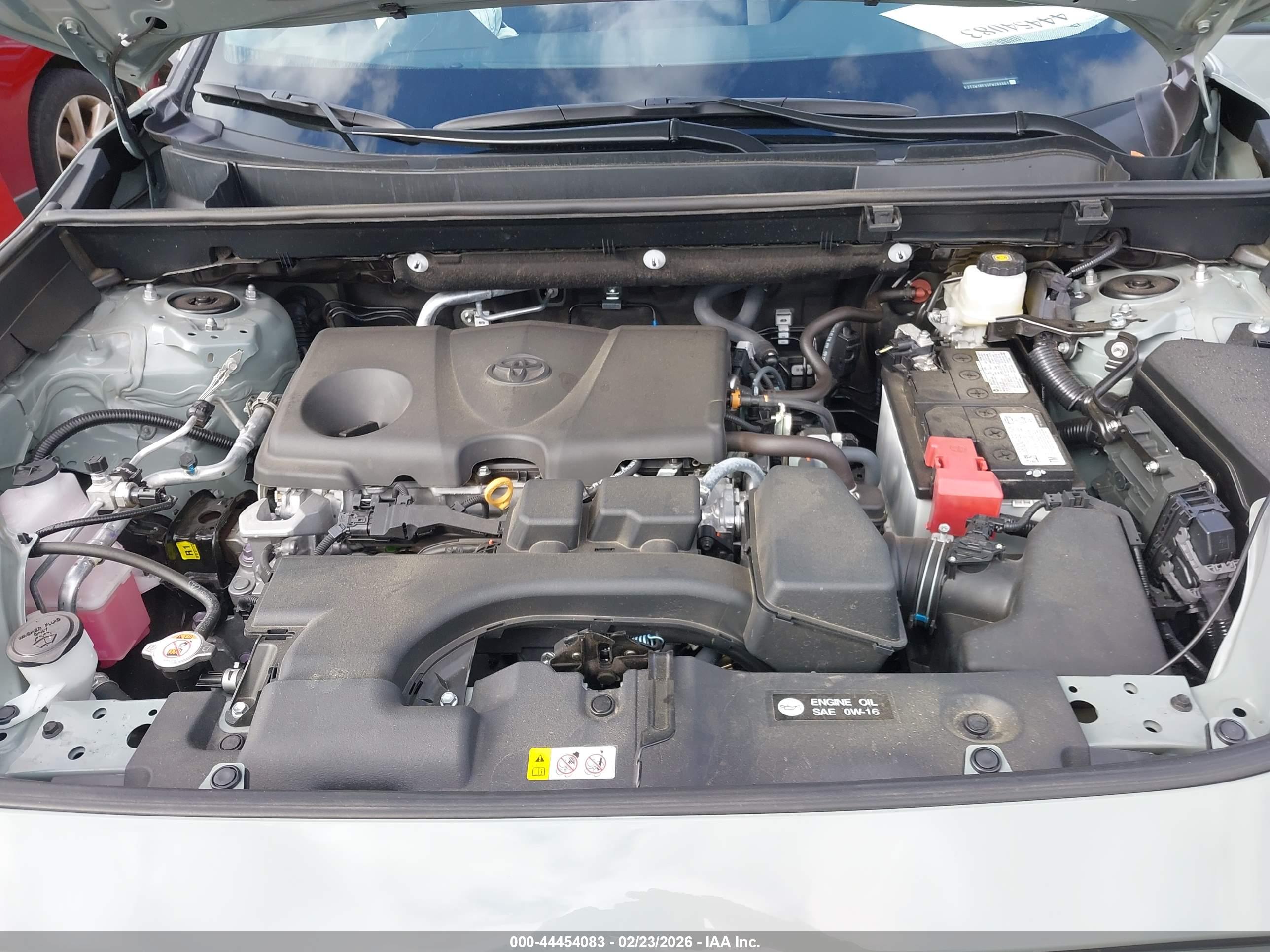 TOYOTA RAV4 image 10