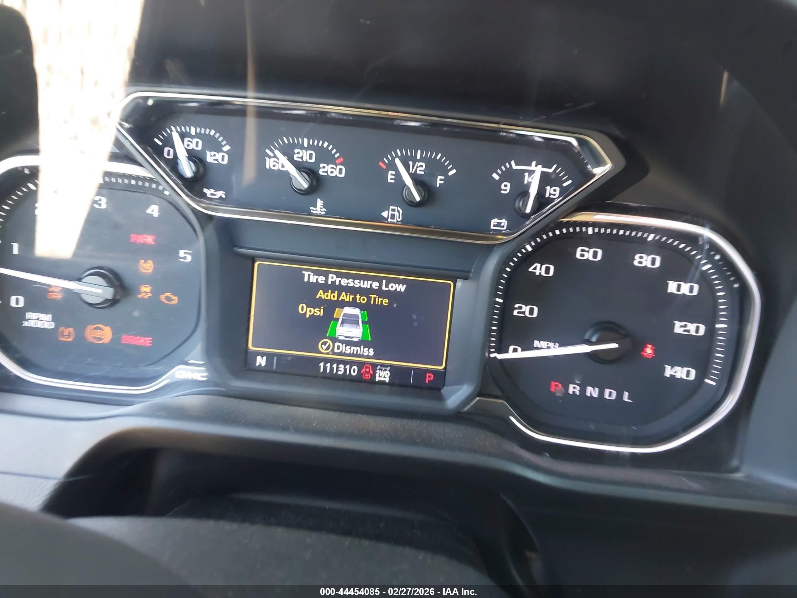GMC SIERRA image 7