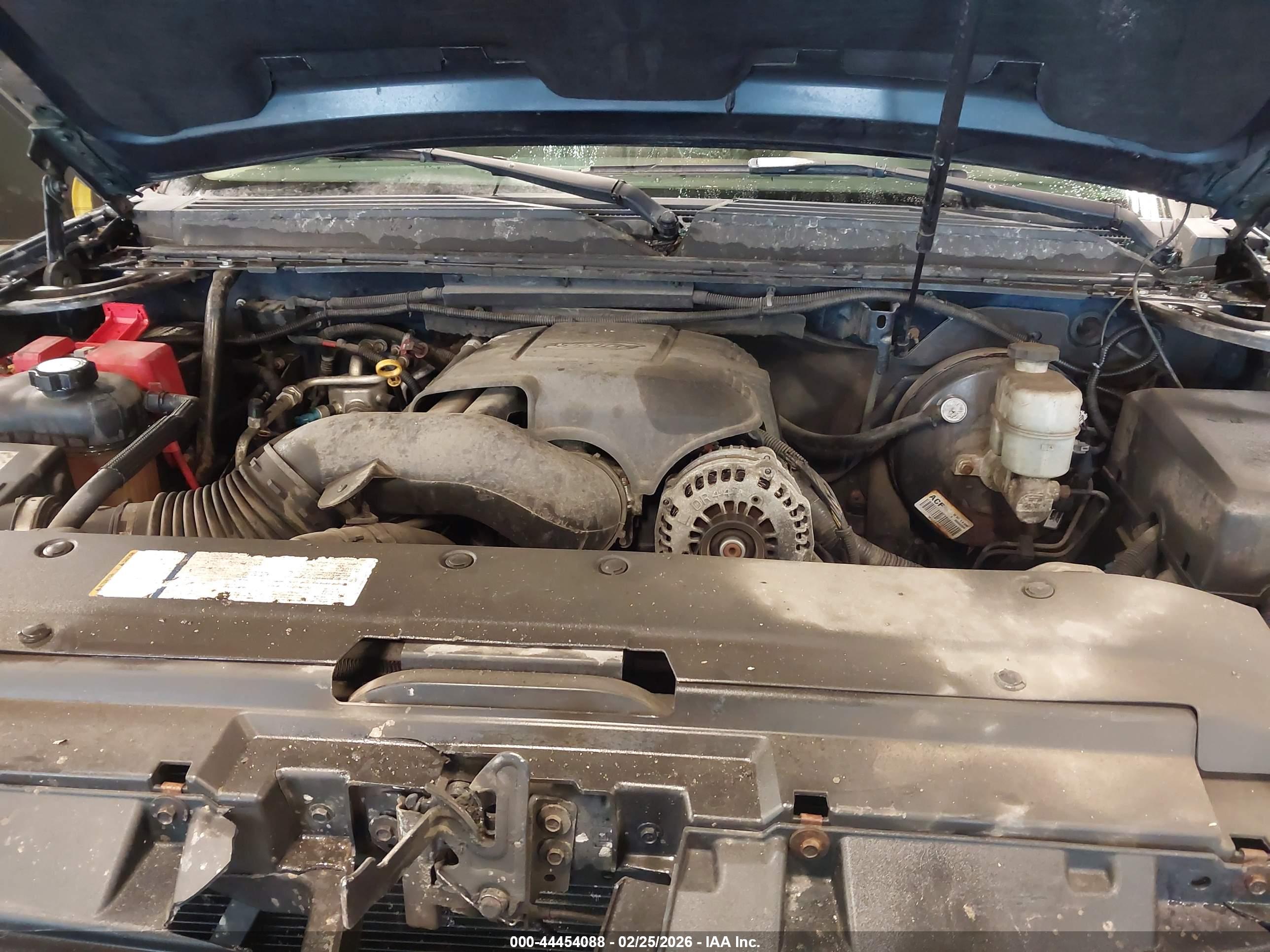 GMC YUKON image 10